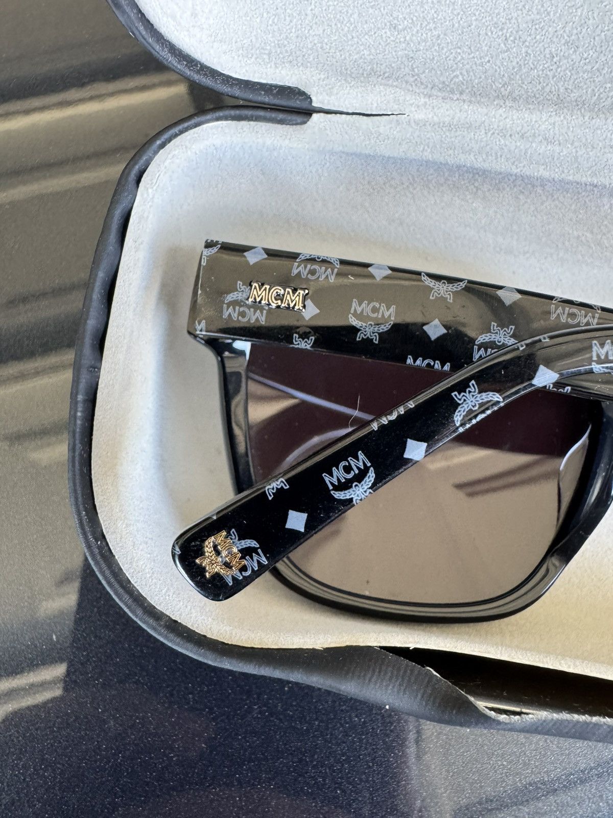 MCM MCM Sunglasses Size ONE SIZE - 1 Thumbnail
