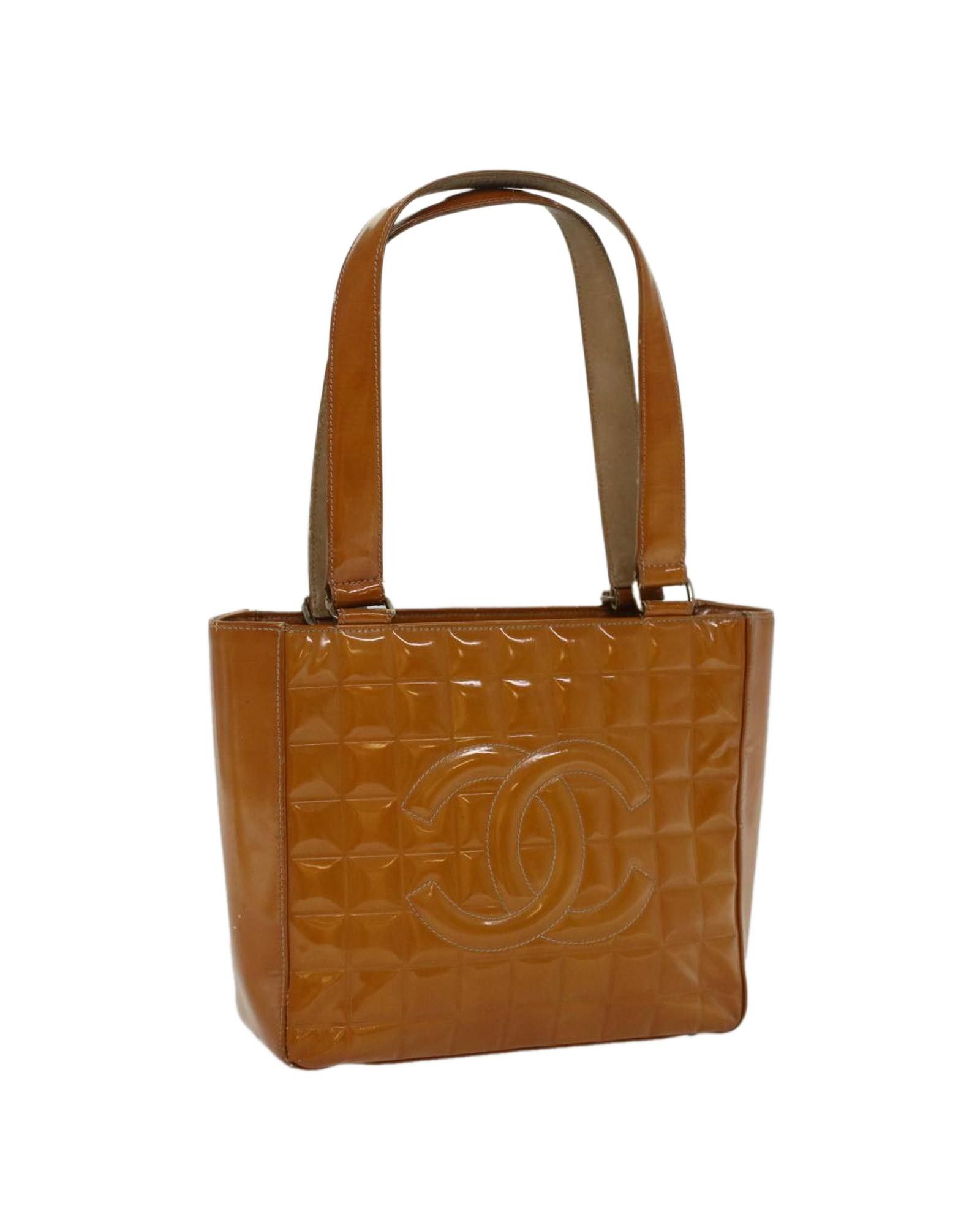 image of Chanel Yellow Patent Leather Shoulder Bag With Cc Logo, Women's
