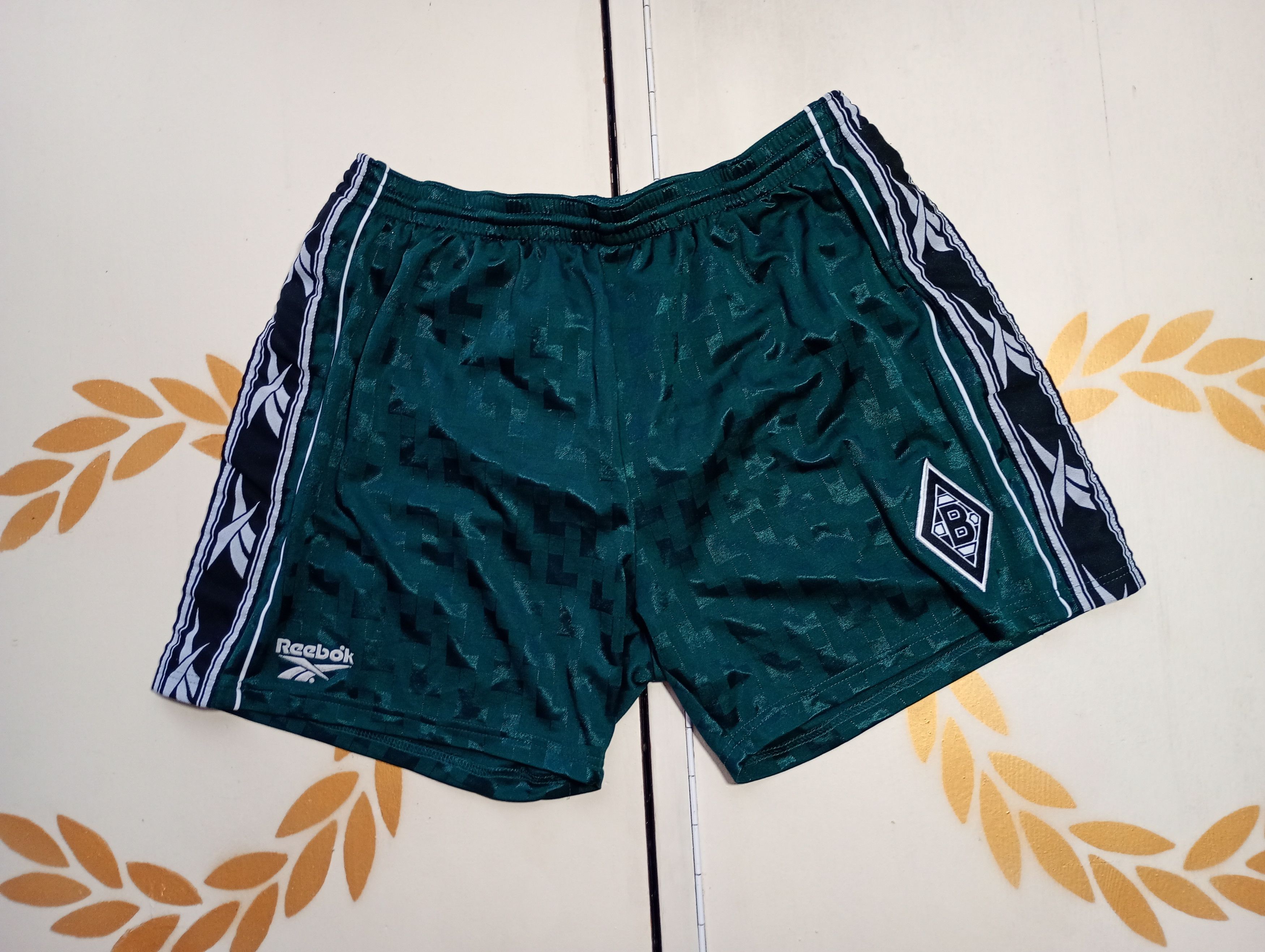 Reebok Reebok Borussia Mönchengladbach Shorts 1998-1999 Size US 34 / EU 50 - 1 Thumbnail
