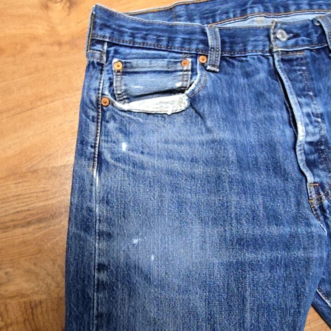 Levi's Levi's 501 Jeans Button Fly Faded Blue Denim 34x34 Size US 34 / EU 50 - 4 Thumbnail