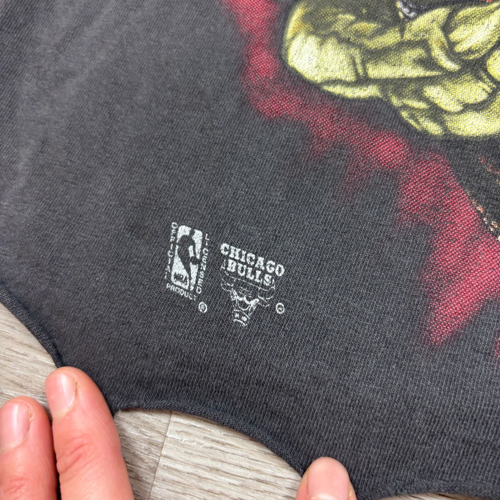 NBA × Vintage VTG Chicago Bulls Strong Benny The Bull Boxy Shirt Men's L Size US L / EU 52-54 / 3 - 4 Thumbnail