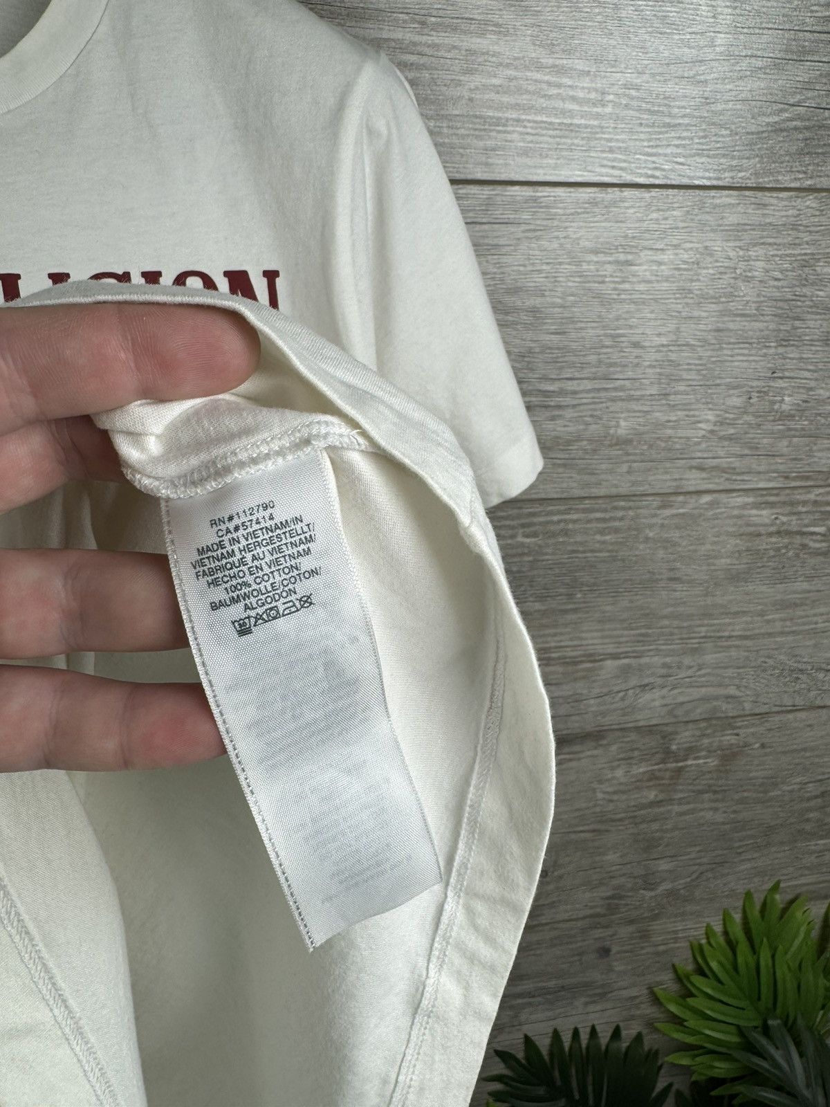 True Religion True Religion Mens T-shirt Size M Japanese style Size US M / EU 48-50 / 2 - 6 Thumbnail