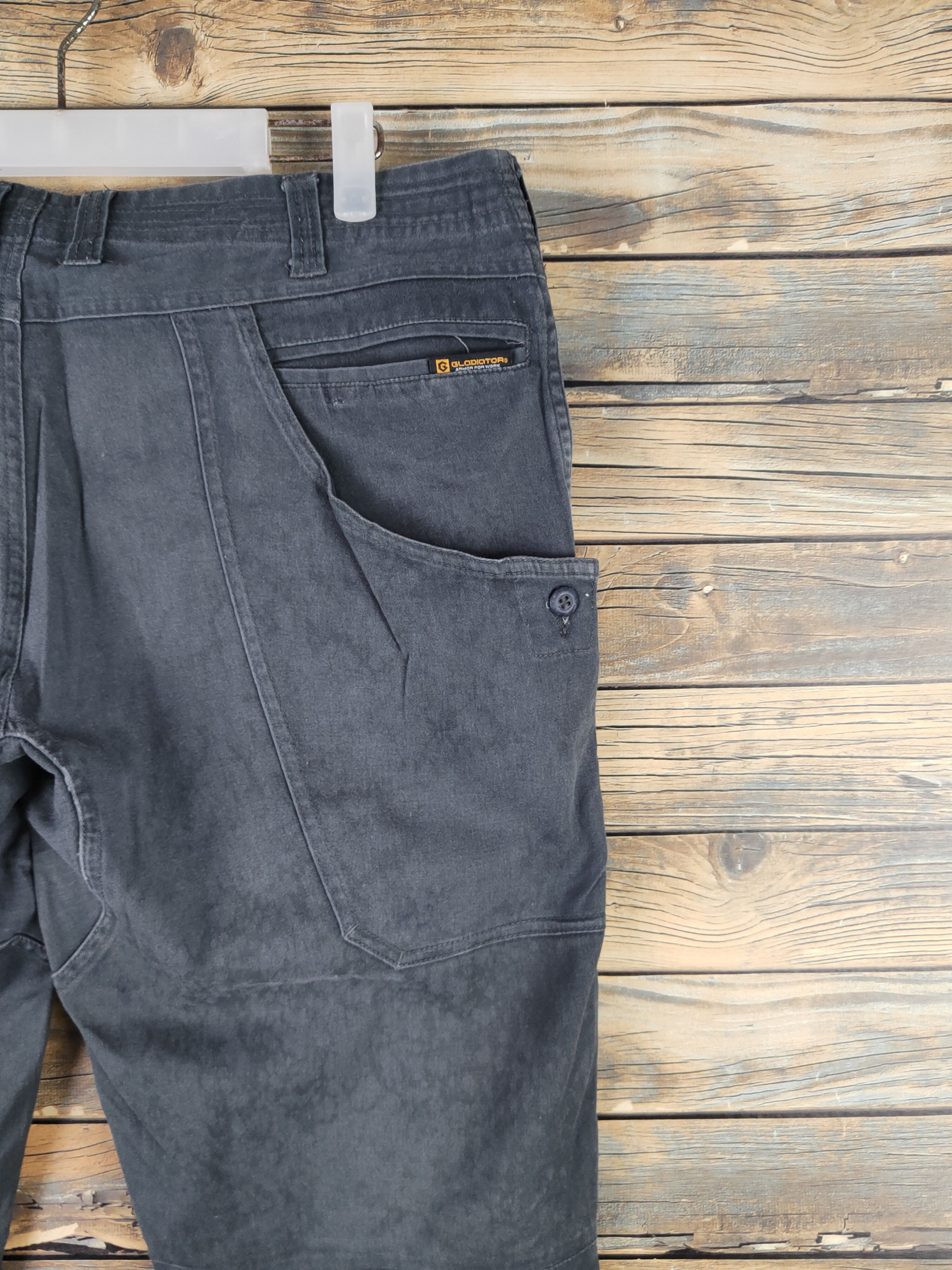 Japanese Brand DL Gladiator Black Faded Multipocket Cargo Pants #2345 Size 34" / US 12 / IT 48 - 10 Thumbnail