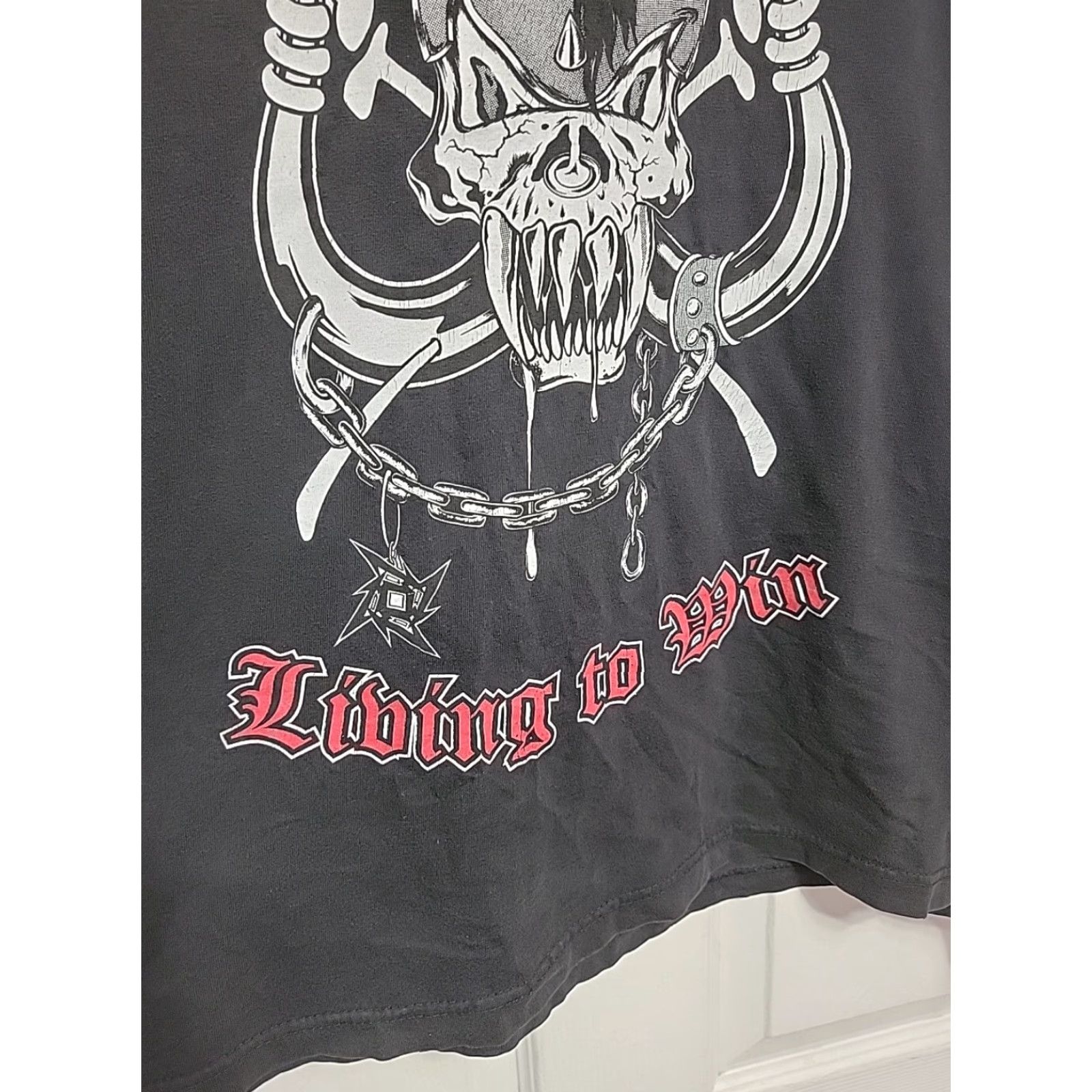 Vintage Vintage 1999 Metallica Met Club Metalhead Living To Win Black T Shirt L Mens Size US L / EU 52-54 / 3 - 2 Thumbnail