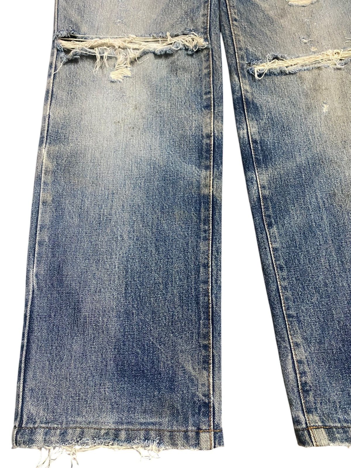 Vintage Vintage Bobson Japan Blue Wash Distressed Loose Jeans Size US 29 - 11 Thumbnail