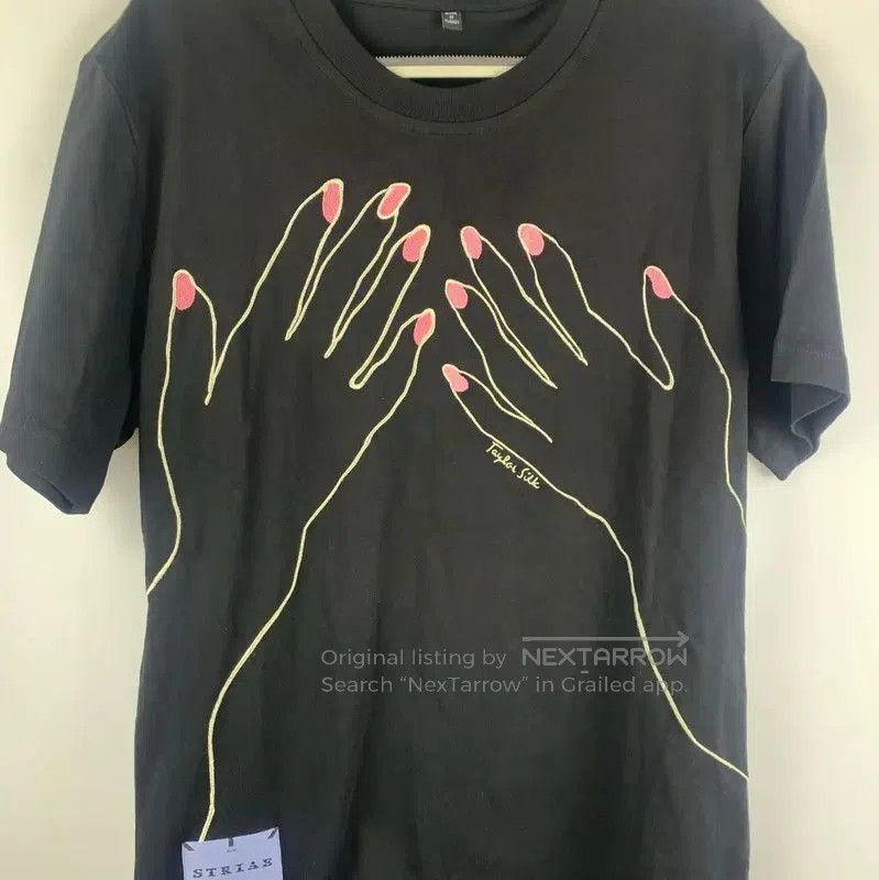 Alexander McQueen Alexander McQueen Black Cotton Graphic T-Shirt . Size US L / EU 52-54 / 3 - 5 Thumbnail