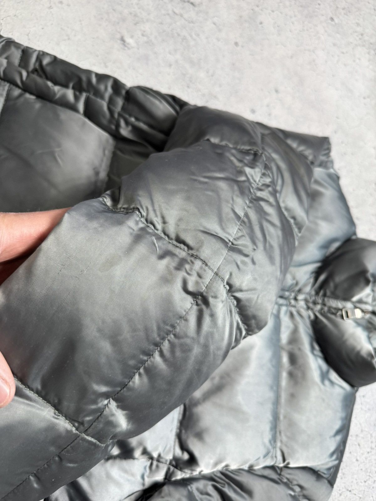 Prada Women’s Prada Milano Down Puffer Jacket Luxury Rare Size M / US 6-8 / IT 42-44 - 13 Thumbnail