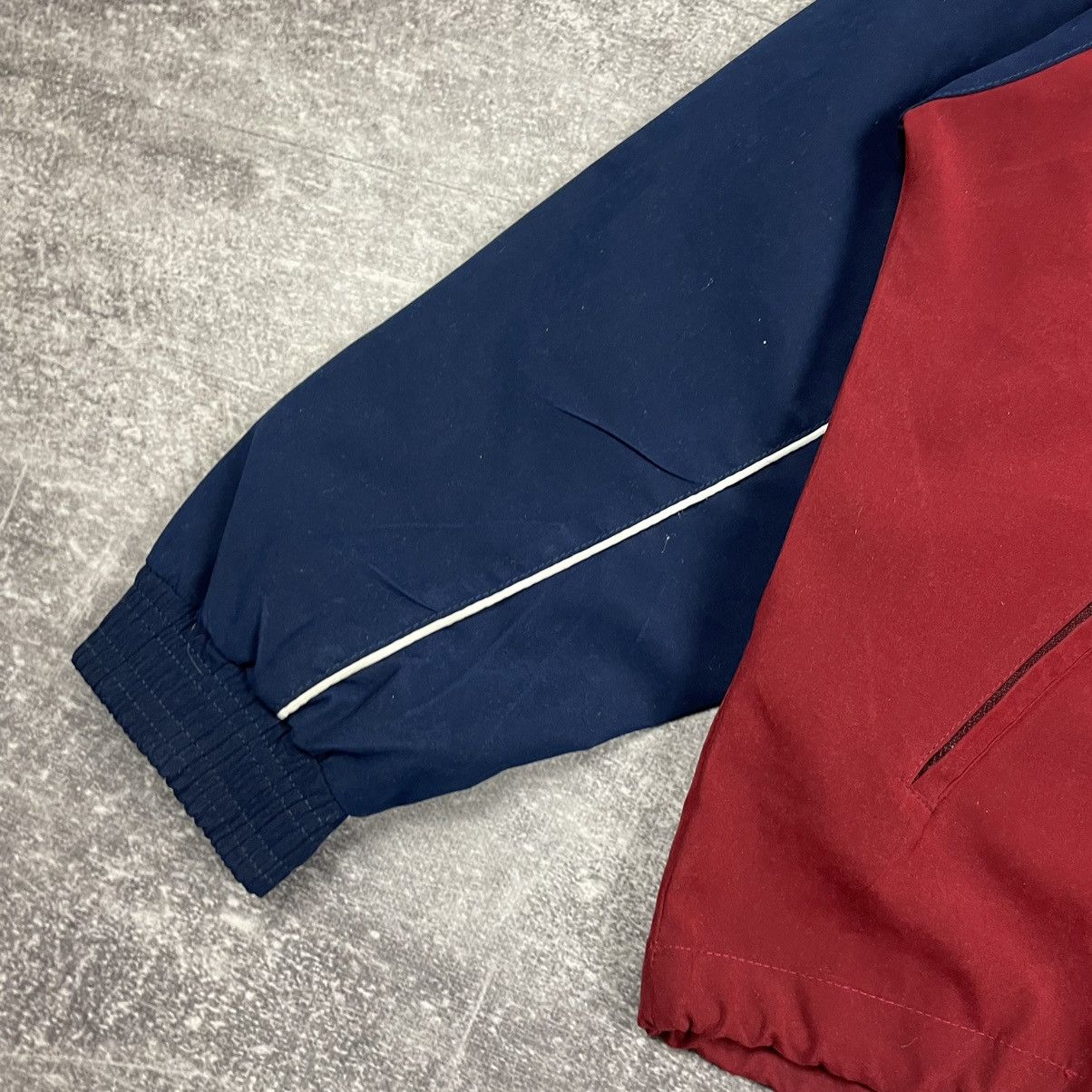 Adidas Vintage Adidas Windbreaker Jacket Size US XL / EU 56 / 4 - 4 Thumbnail