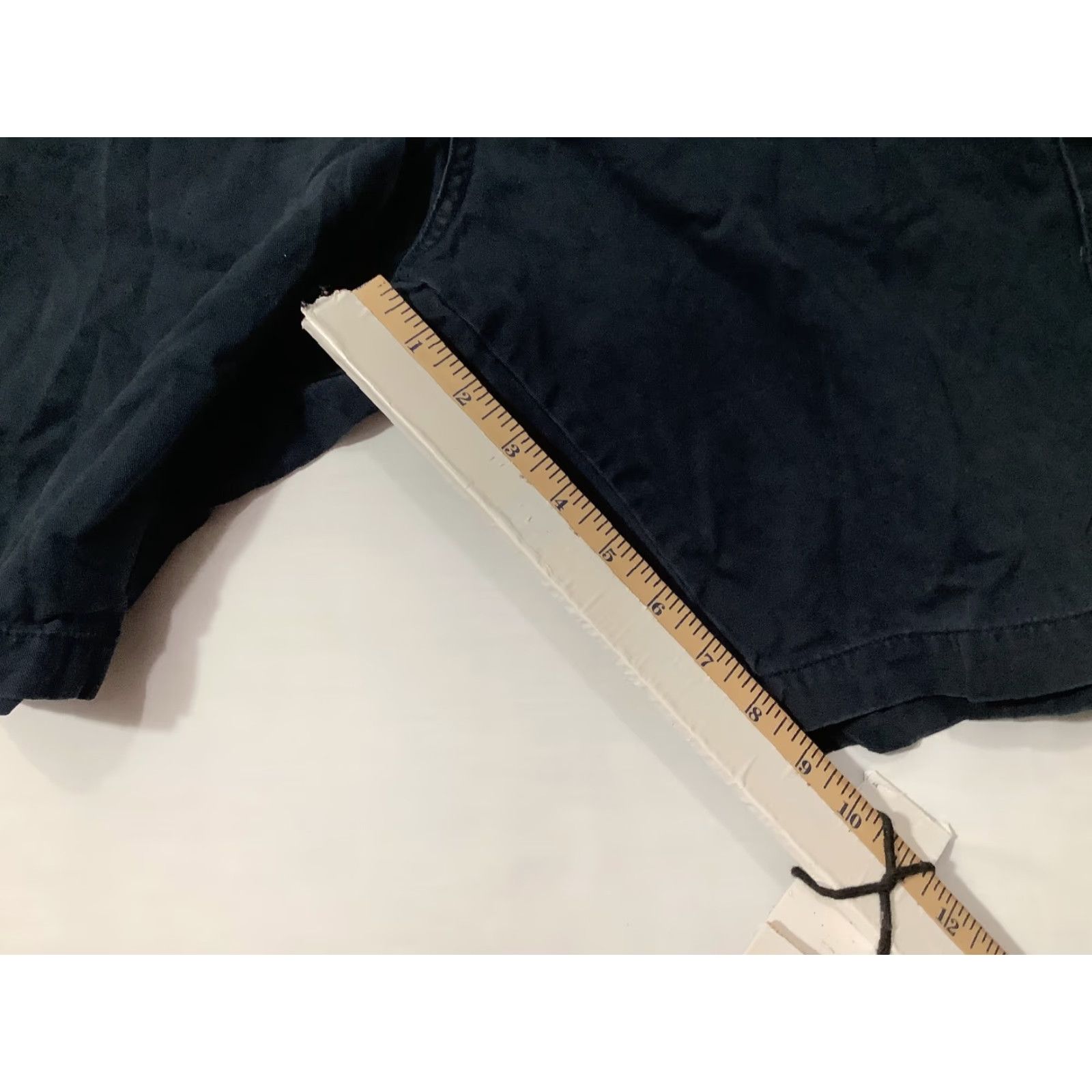 Rusty VINTAGE Rusty Cargo Shorts Mens 33 Navy Blue Cotton Canvas Pockets 9in Inseam Hong Kong Mens Size US 33 - 4 Thumbnail