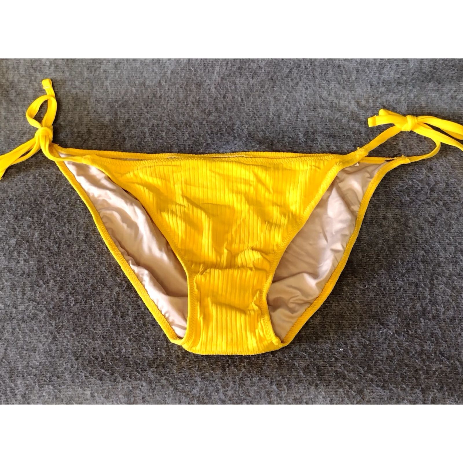 Vintage Shade & Shore Bikini Bottoms Women L Solid Yellow Ribbed Spaghetti Strap Swim Bottoms L Beach Womens Size 36" / US 14 / IT 50 - 2 Thumbnail
