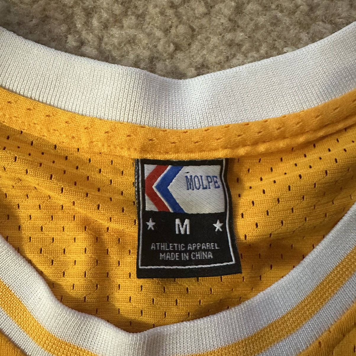 Vintage Fresh Prince of Bel-Air Academy Will Smith Basketball Jersey Size US M / EU 48-50 / 2 - 3 Thumbnail