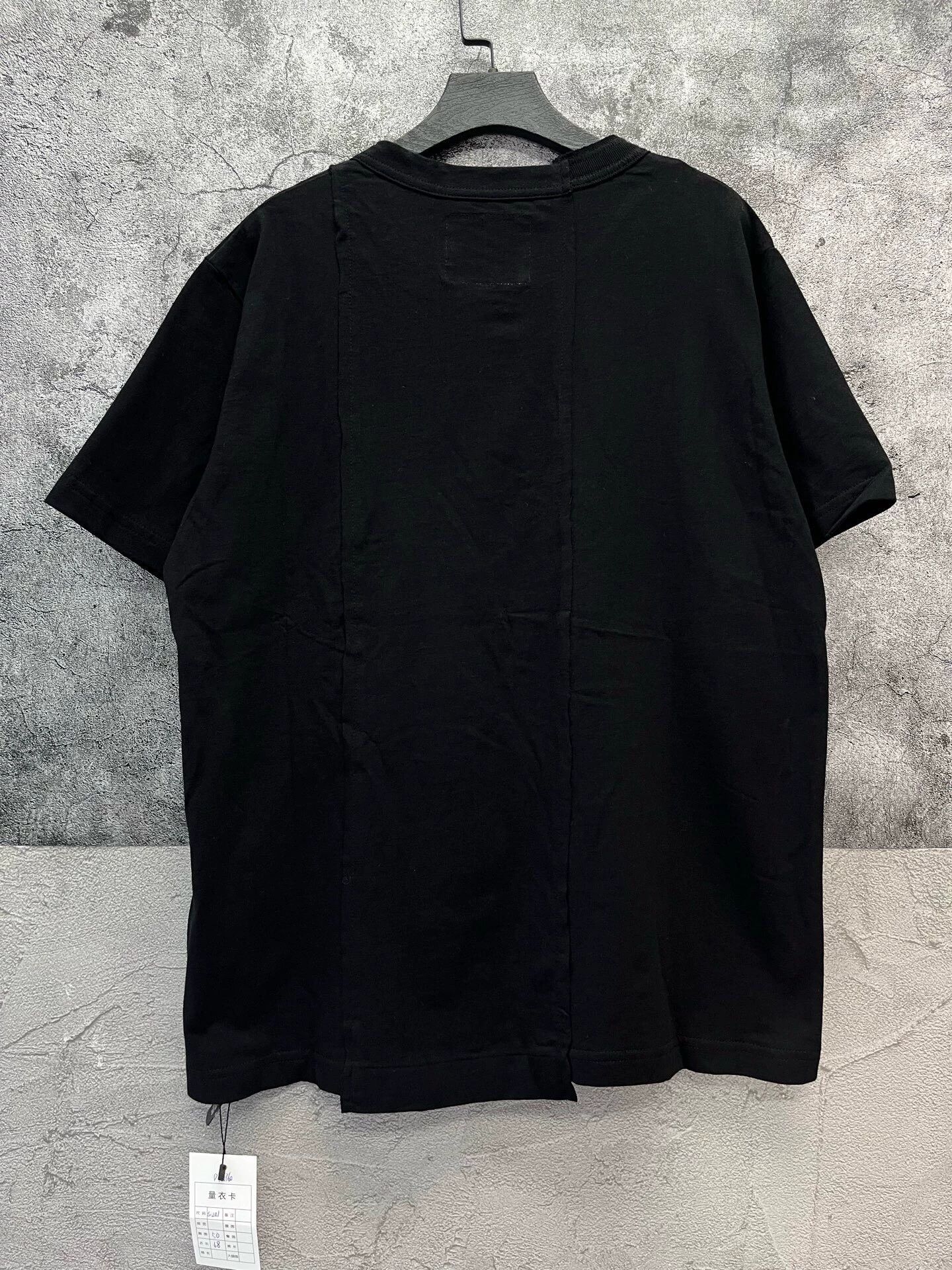 Sacai Sacai x Disney deconstructed patchwork collaboration tee, Size S / US 4 / IT 40 - 2 Thumbnail