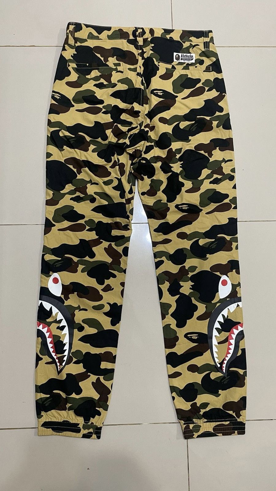 Bape Rare Y2K Bape Camo Green Shark Track Pants Size US 32 / EU 48 - 12 Thumbnail