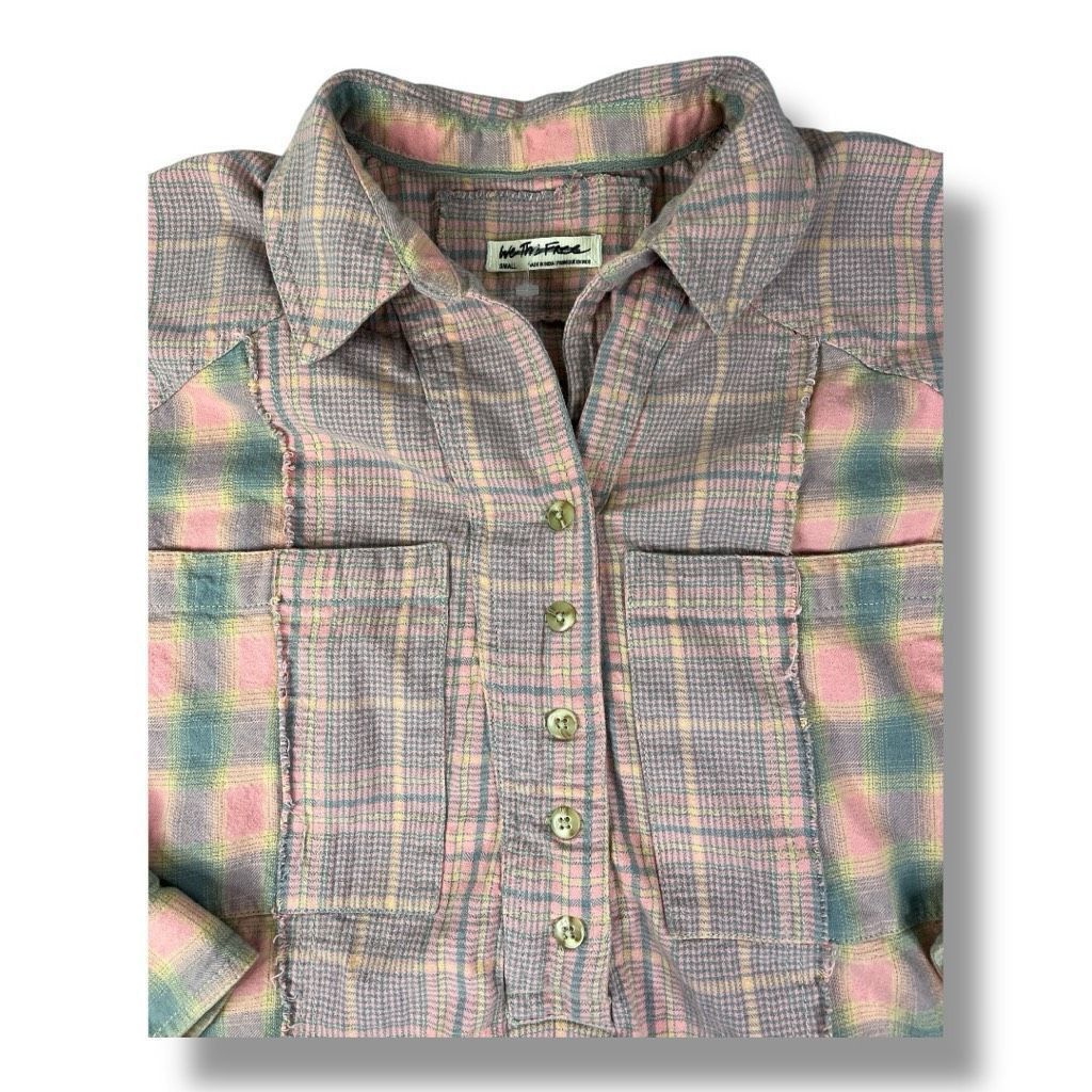 Free People We The Free Boho Oversized Distressed Flannel Shirt Size Sma Size S / US 4 / IT 40 - 2 Thumbnail