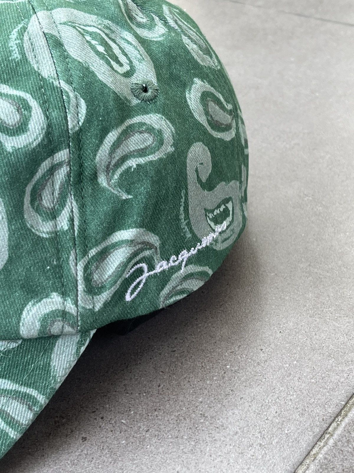 Jacquemus !DS! SS23 Jacquemus Casquette Pop Green Paisley Hat Size ONE SIZE - 10 Thumbnail