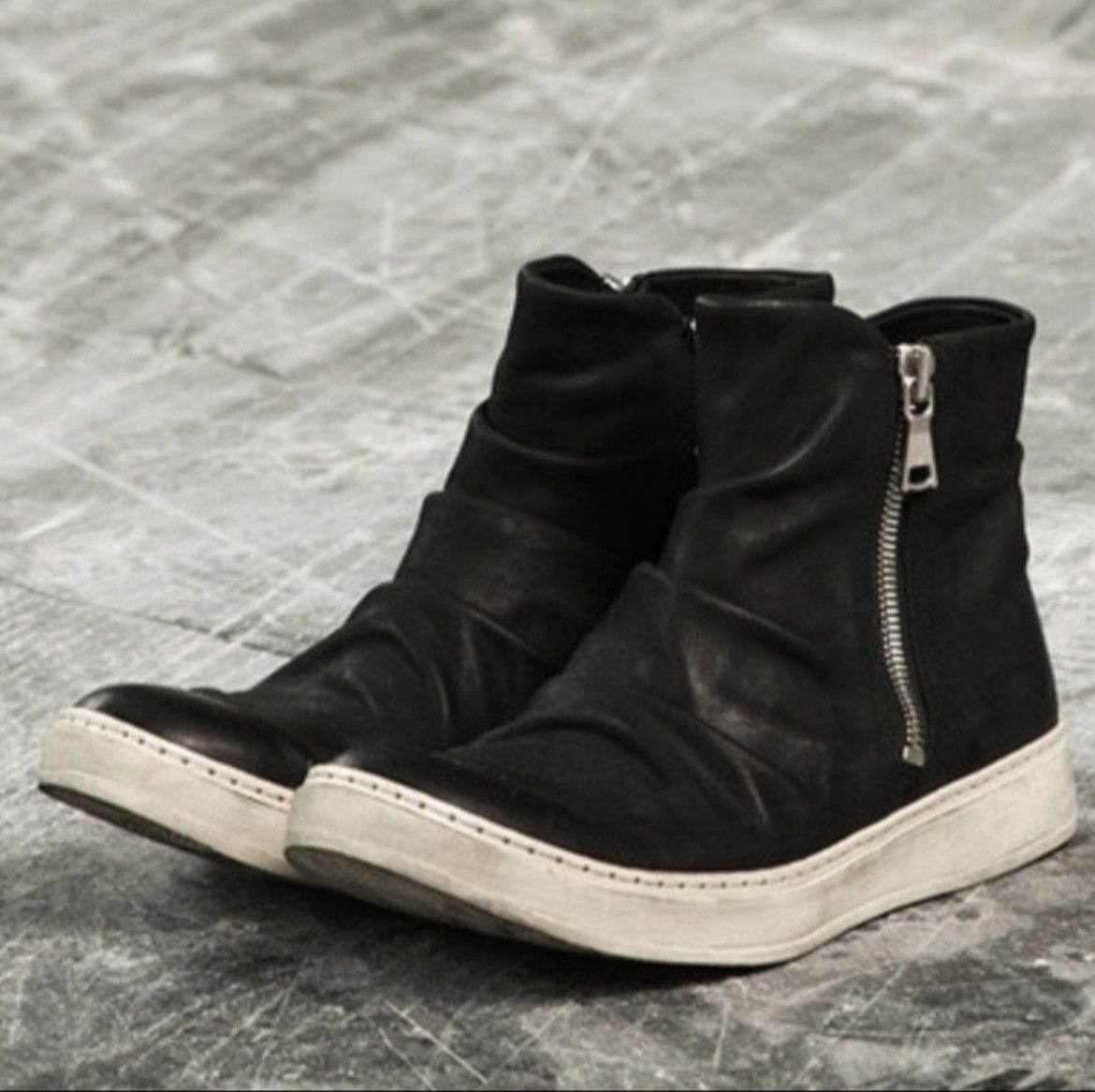 John Varvatos 315 Mac Double Zip Boots Size 12. Size US 12 / EU 45 - 2 Thumbnail