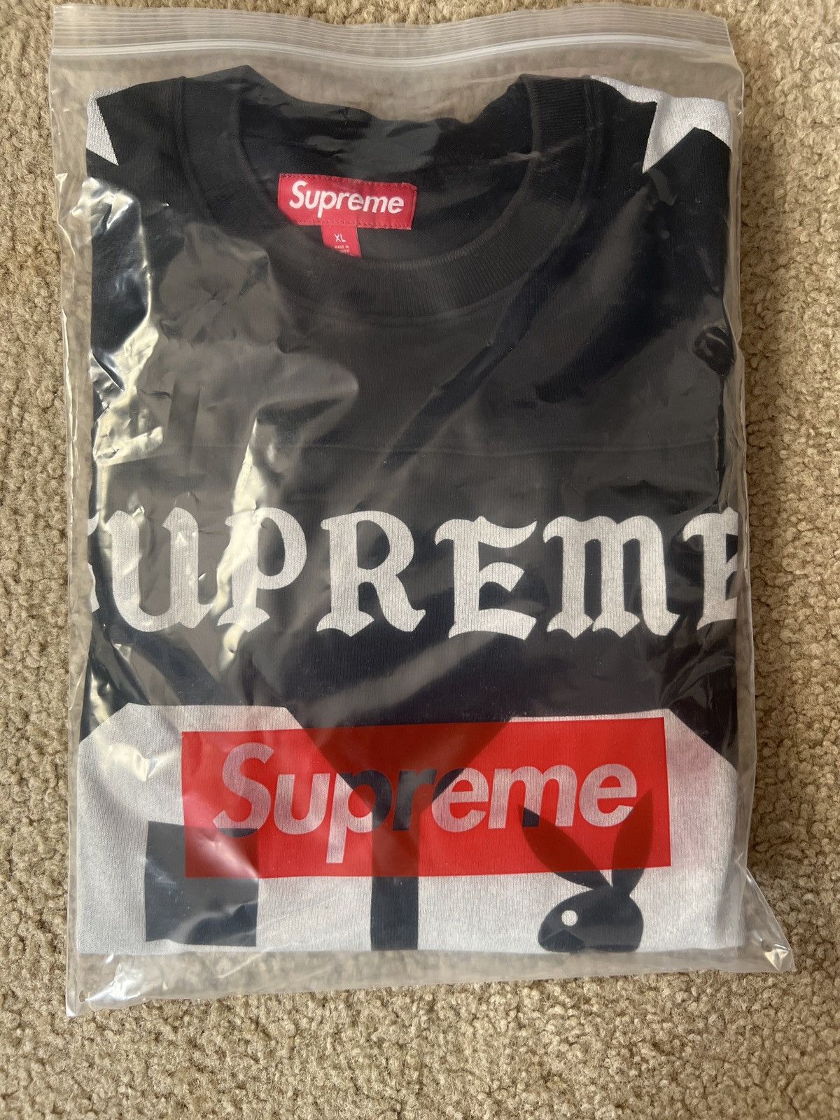 Supreme Supreme Playboy L/S Football Top Black Size US XL / EU 56 / 4 - 3 Thumbnail
