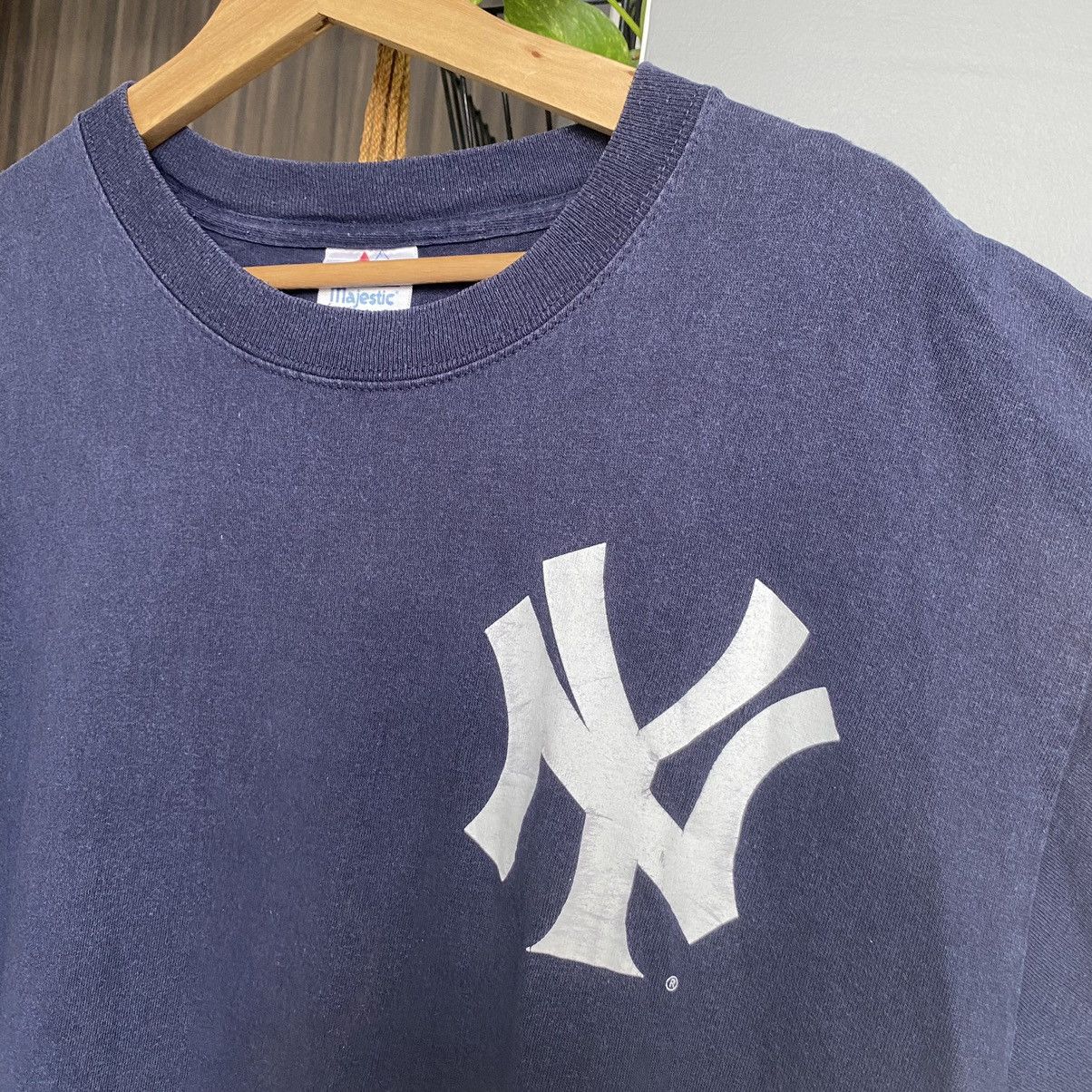 New York Yankees Thrashed Faded Vintage New York Yankees JETER MLB ERD TSHIRT Size US L / EU 52-54 / 3 - 4 Thumbnail