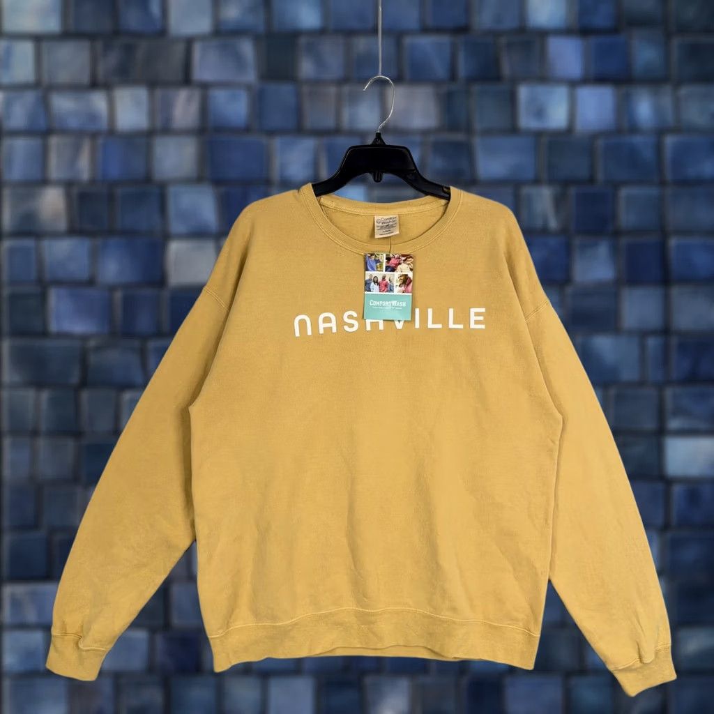 Vintage Nashville Graphic Sweatshirt Mens Large Mustard Yellow Fleece Pullover Crew Neck ComfortWash Size US L / EU 52-54 / 3 - 1 Thumbnail