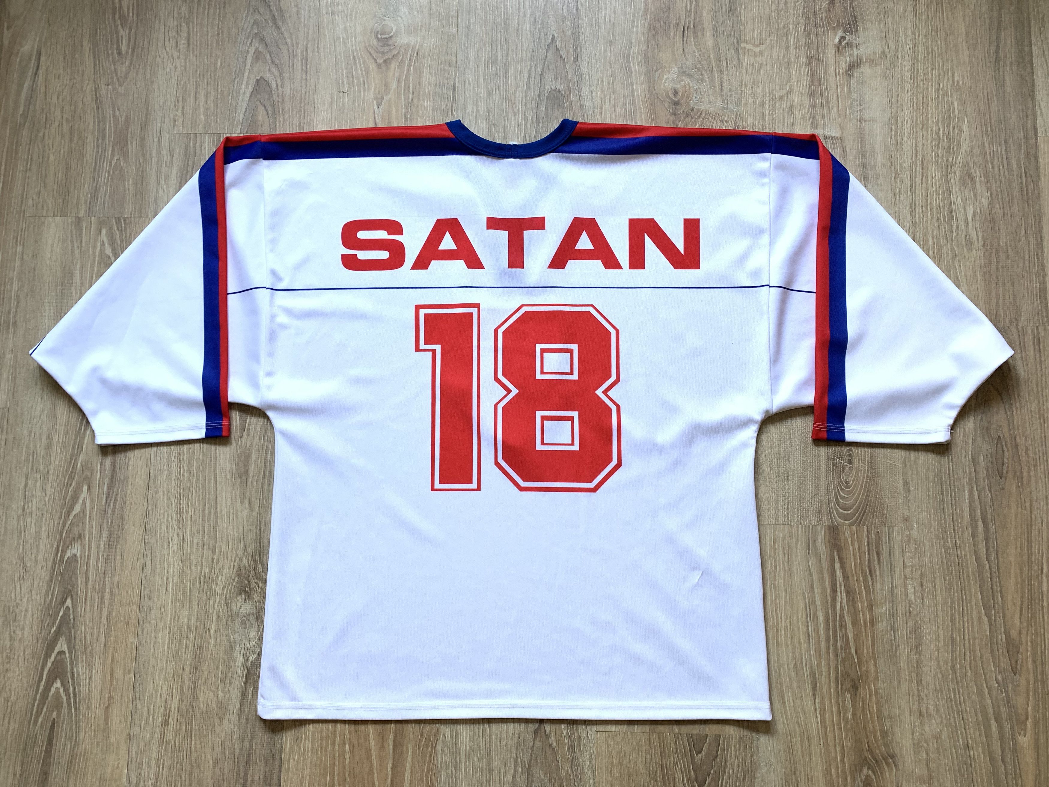 NHL × Vintage Vintage Slovakia Miroslav Satan #18 Hockey Jersey Size US L / EU 52-54 / 3 - 3 Thumbnail