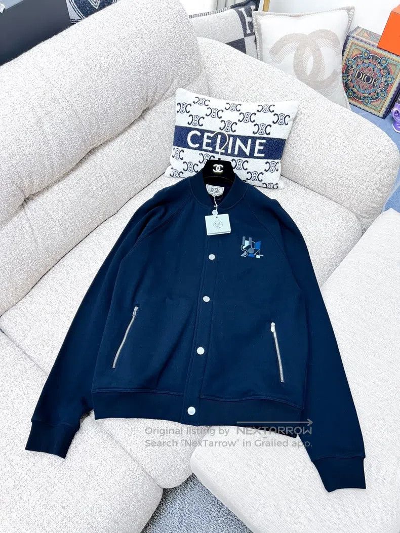 Hermes Hermes Navy blue quarterb H classic geometric horse head p Size M / US 6-8 / IT 42-44 - 1 Thumbnail