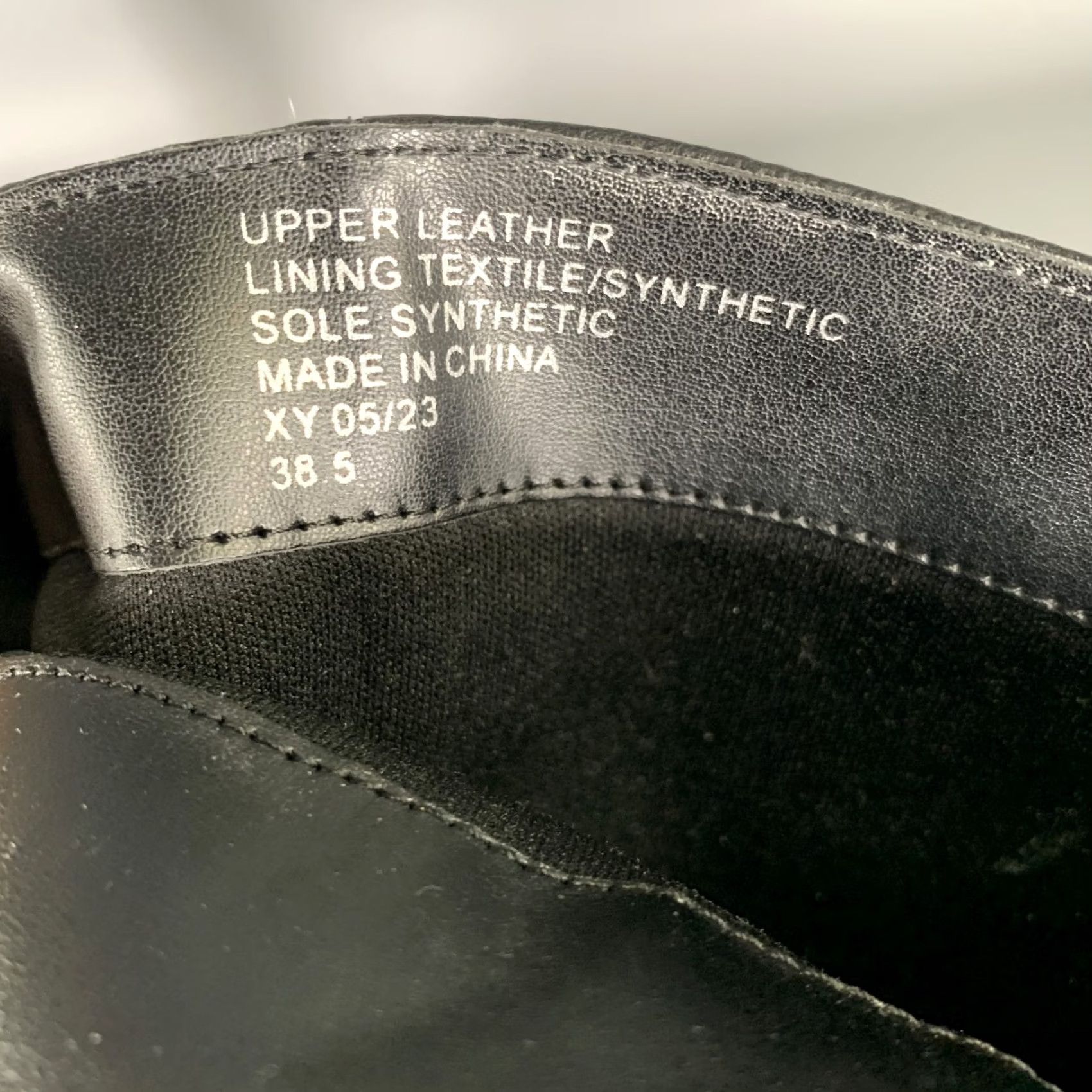Kurt Geiger KURT GEIGER Black Gold Leather Pebble Grain Boots Size 8 Women Size US 8 / IT 38 - 7 Thumbnail
