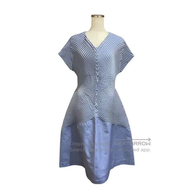 Issey Miyake Issey Miyake Annual Ring Swirl Shirt Dress Size M / US 6-8 / IT 42-44 - 1 Thumbnail