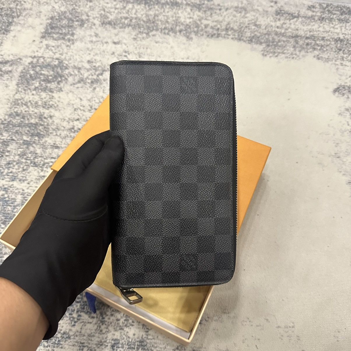 Louis Vuitton Louis Vuitton Zippy Wallet Damier Size ONE SIZE - 2 Thumbnail