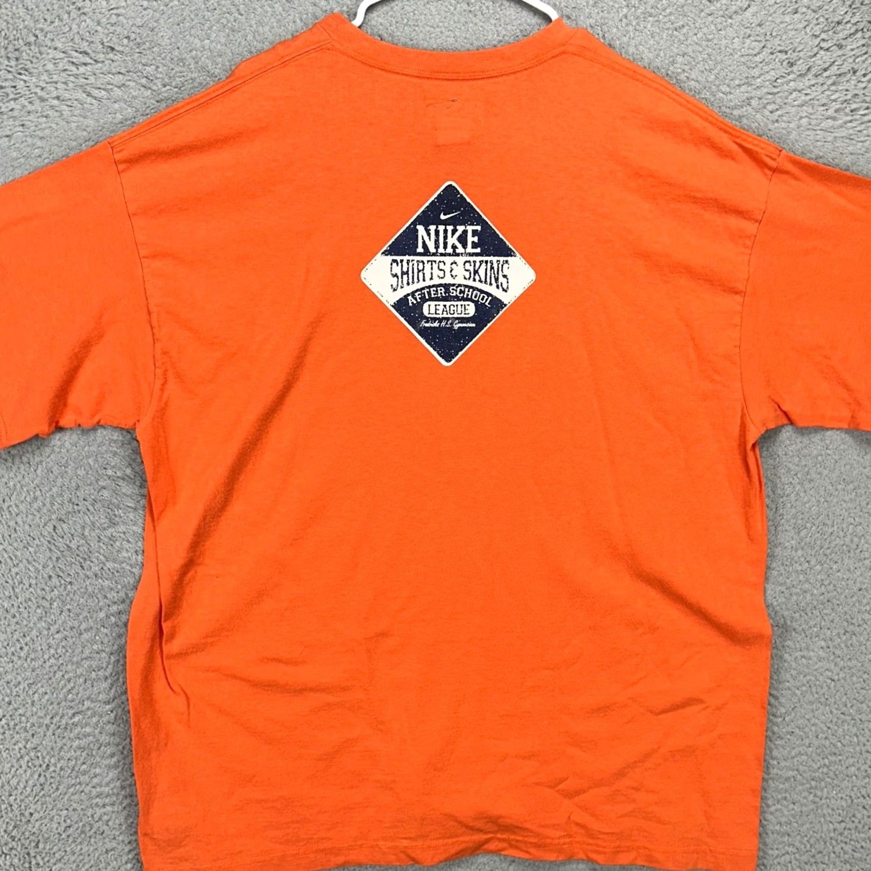 Nike VINTAGE Nike Mens Center Swoosh T-Shirt XL Orange Crewneck Short Sleeve Tee NEW Size US XL / EU 56 / 4 - 2 Thumbnail