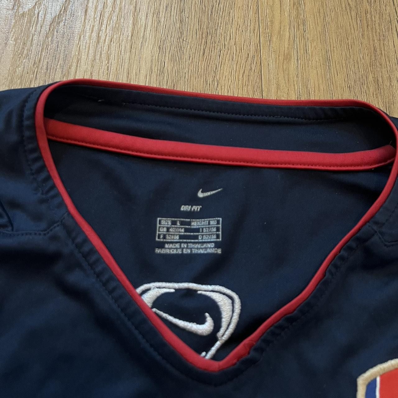 Nike Nike 90 Trainning Arsenal football Shirt y2k 2000s Boxy Size US L / EU 52-54 / 3 - 4 Thumbnail