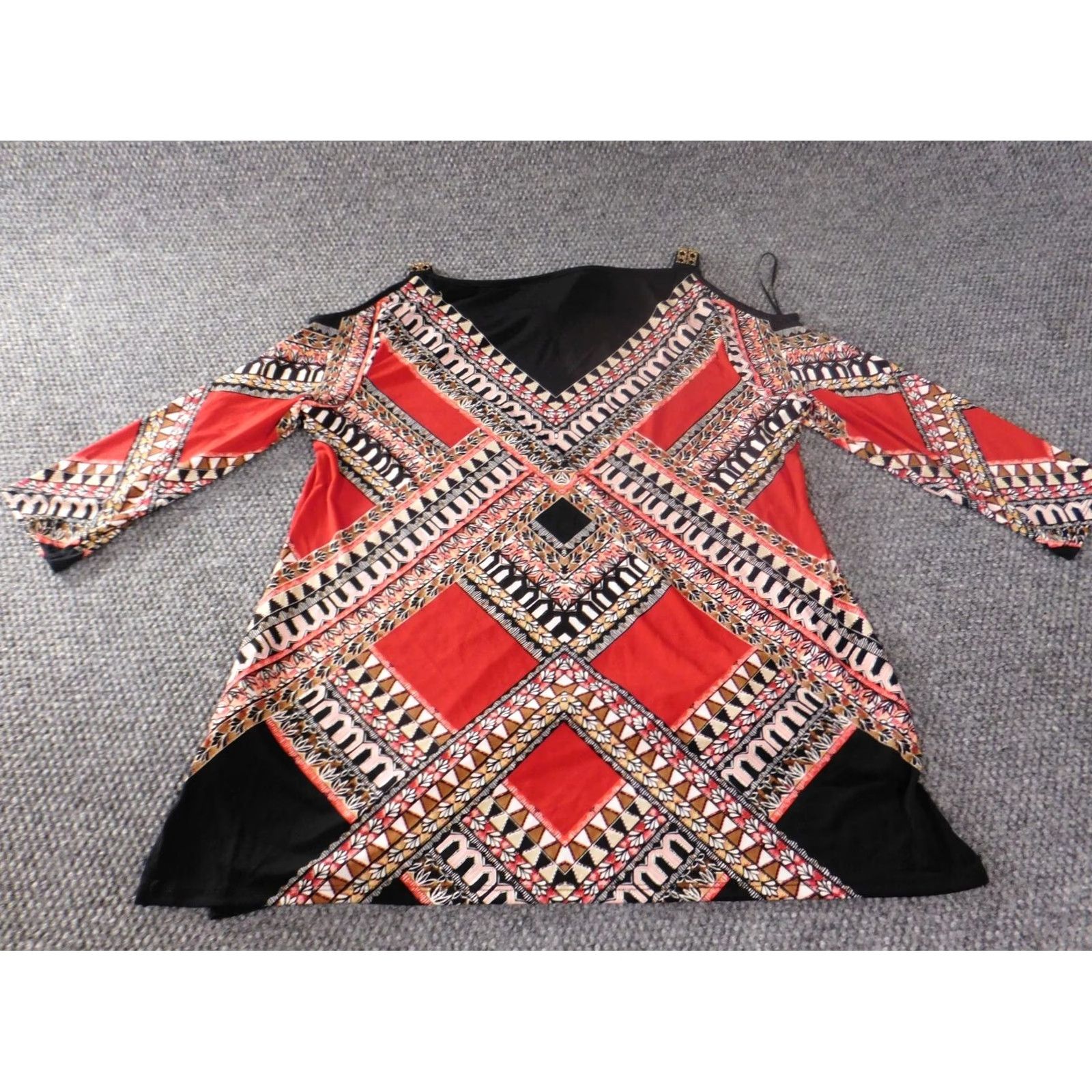 JM Collection JM Collection Blouse Shirt Womens XL Red Geometric Knit 3/4 Sleeve Collared Pullover Stretch Button Classic Casual Size XL / US 12-14 / IT 48-50 - 7 Thumbnail