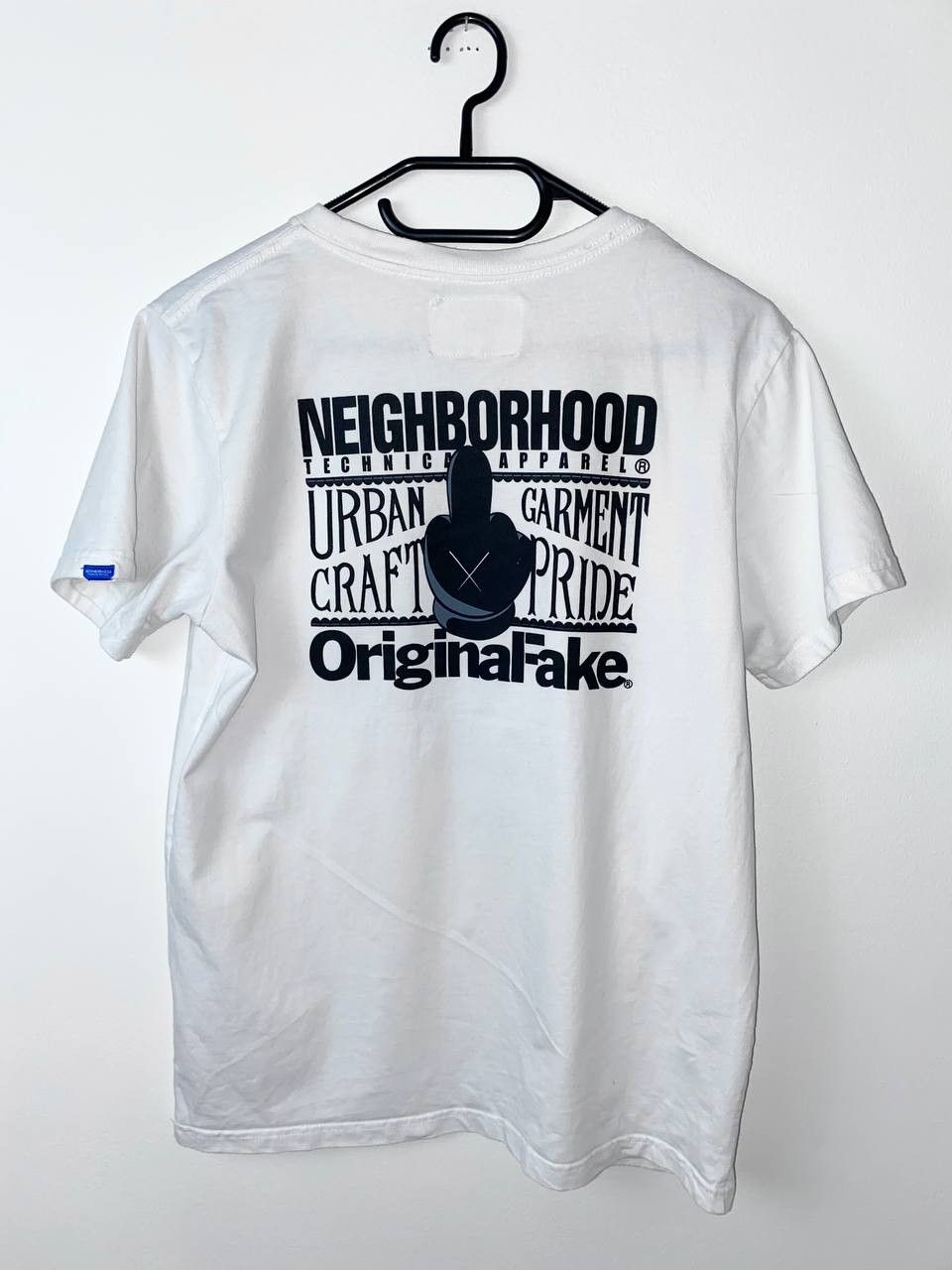 Original Fake Original Fake Kaws x Neighborhood Tee Size US S / EU 44-46 / 1 - 3 Thumbnail