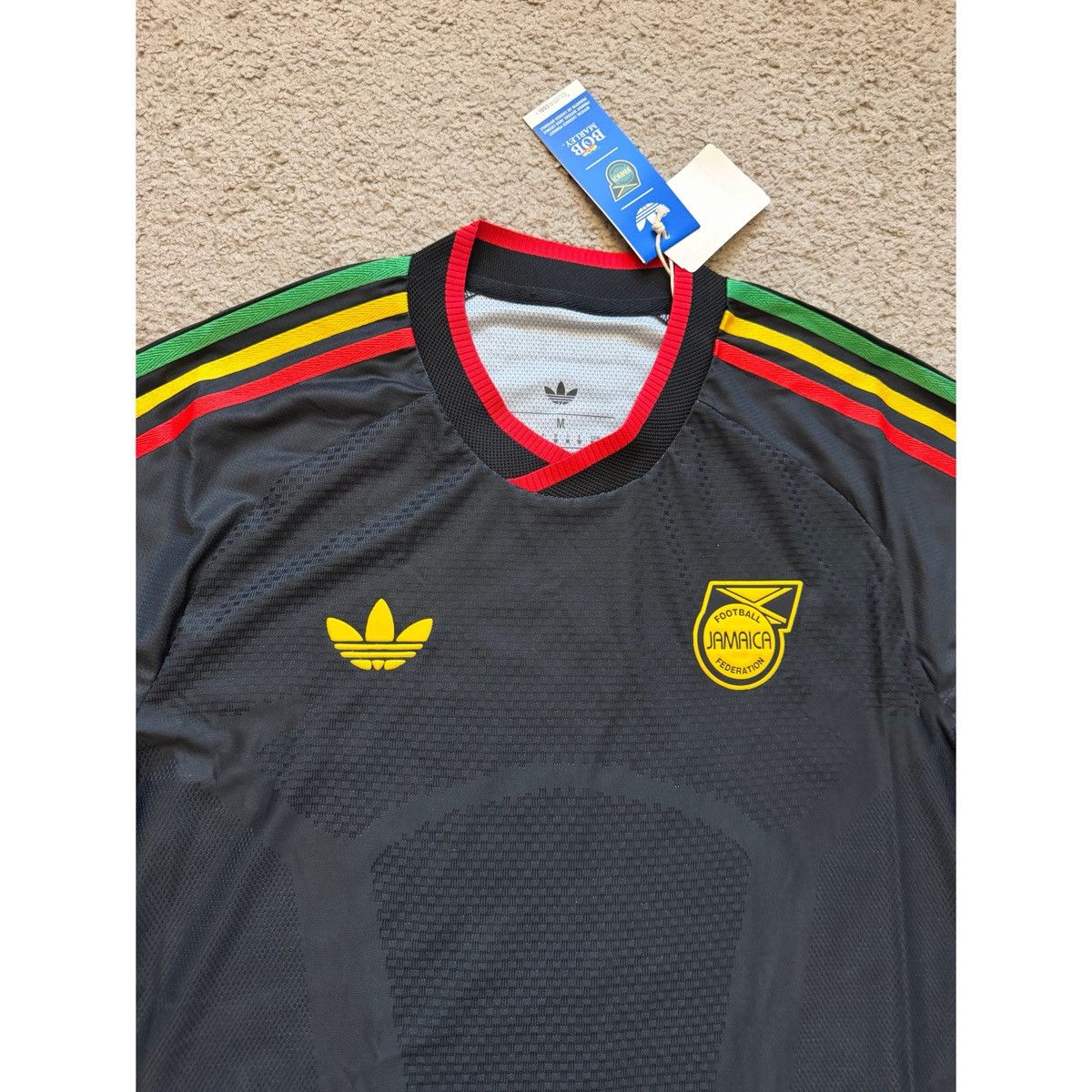 Adidas JAMAICA 26 X BOB MARLEY AWAY AUTHENTIC JERSEY Size US M / EU 48-50 / 2 - 8 Thumbnail