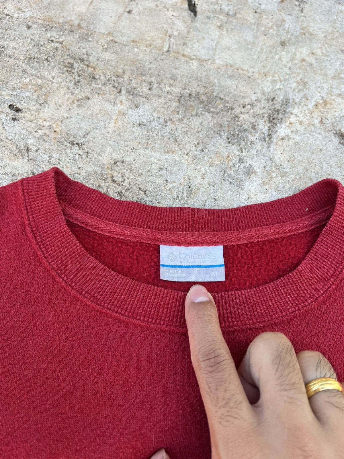 Columbia Columbia Red Crewneck Size US XL / EU 56 / 4 - 4 Thumbnail