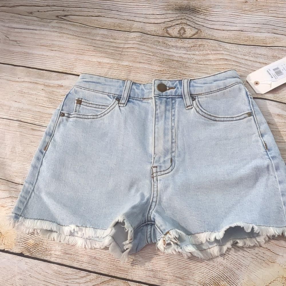 Billabong Billabong so cheeky fring denim shorts size 25 Size 24" / US 00 / IT 34 - 1 Thumbnail