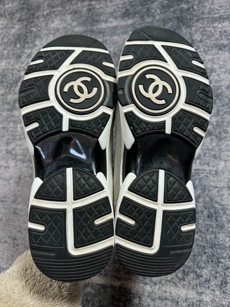 Chanel Chanel Colorblocked Suede Sneakers -2505 Size US 8.5 / EU 41-42 - 6 Thumbnail