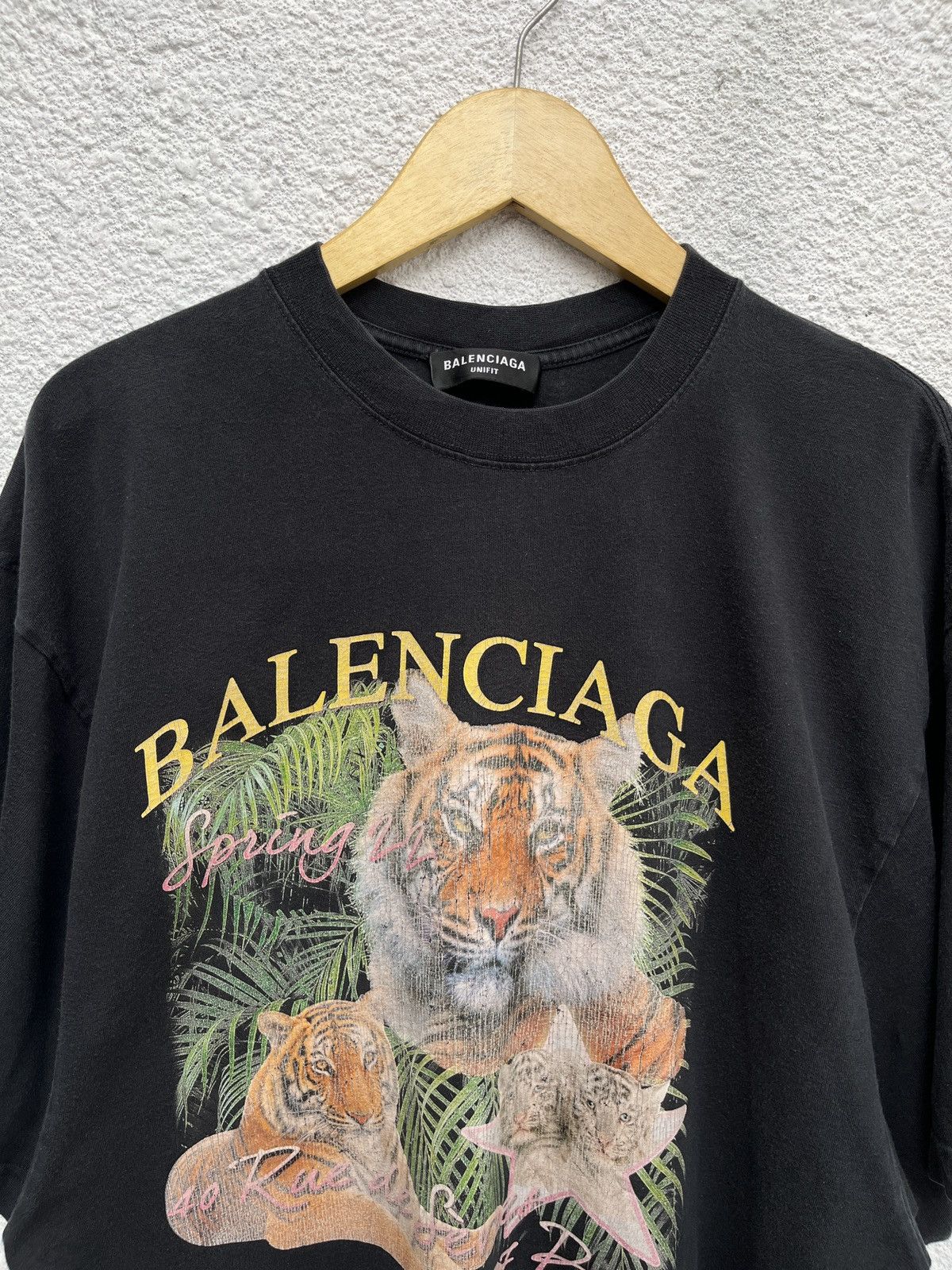 Balenciaga Balenciaga Year of The Tiger Oversized Tshirt Size US M / EU 48-50 / 2 - 2 Thumbnail