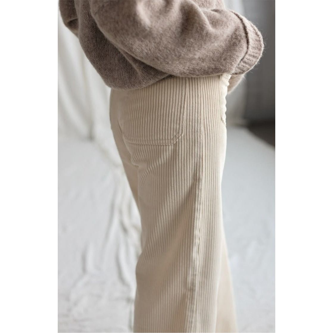 Other Wide Leg Off White High Waist Corduroy Crop Trousers 16 Size 38" / US 16 / IT 52 - 1 Thumbnail