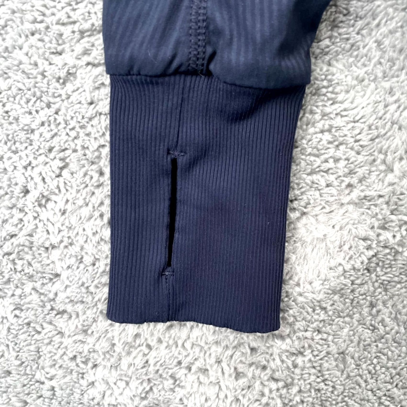 Lululemon Lululemon Hoodie Womens 2 Blue Striped Define Thumbhole Sleeve Full Zip Yoga Shirt Size XS / US 0-2 / IT 36-38 - 5 Thumbnail