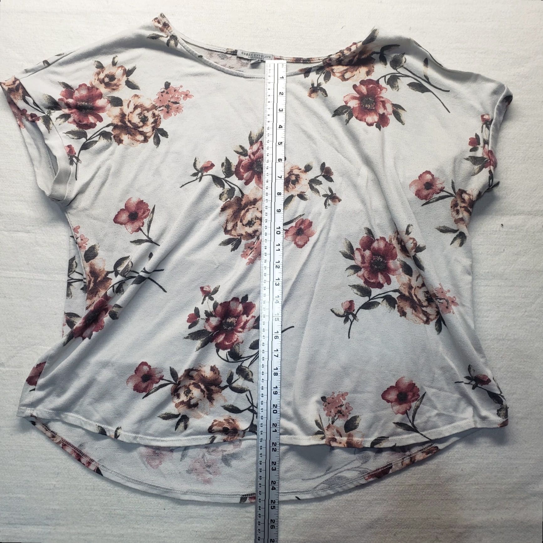 Vintage Envelope White W/ Red Floral Flowers Shirt Short Sleeve Adult Women's Size 2X Size XXL / US 16-18 / IT 52-54 - 5 Thumbnail