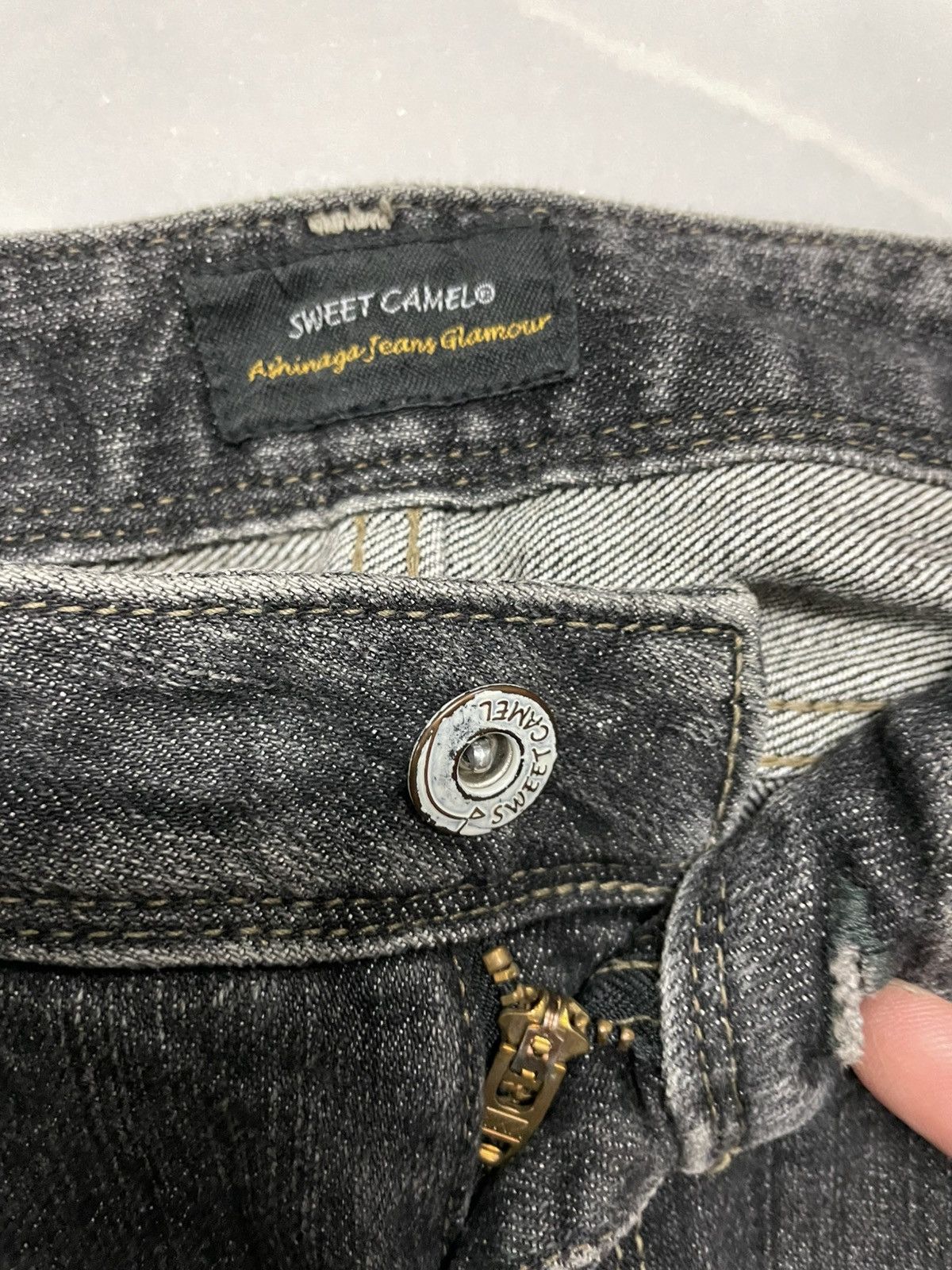 If Six Was Nine 💥Bell Bottom💥90s Style Sweet Camel Bootcut Sand Washed Jean Size 27" / US 4 / IT 40 - 7 Thumbnail