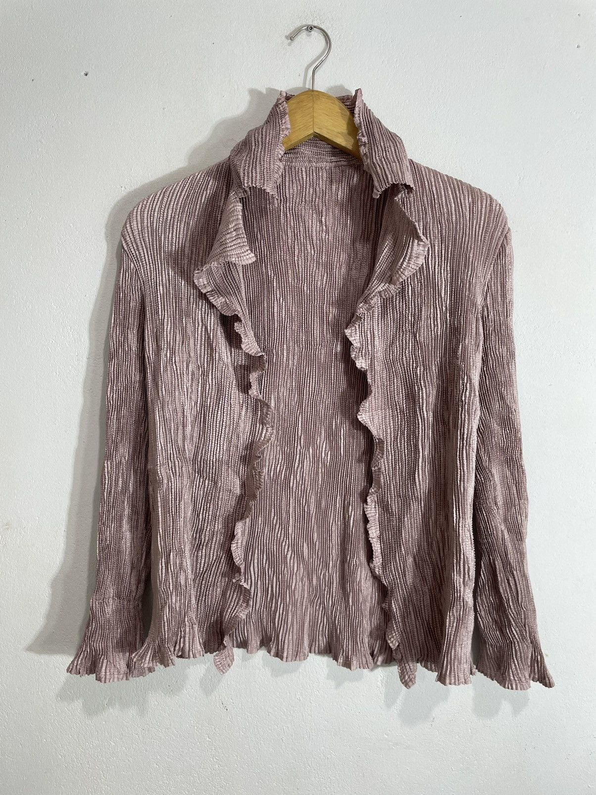 Issey Miyake Japanese Undefined Pleates Shirt lace up Style Issey Size S / US 4 / IT 40 - 1 Thumbnail