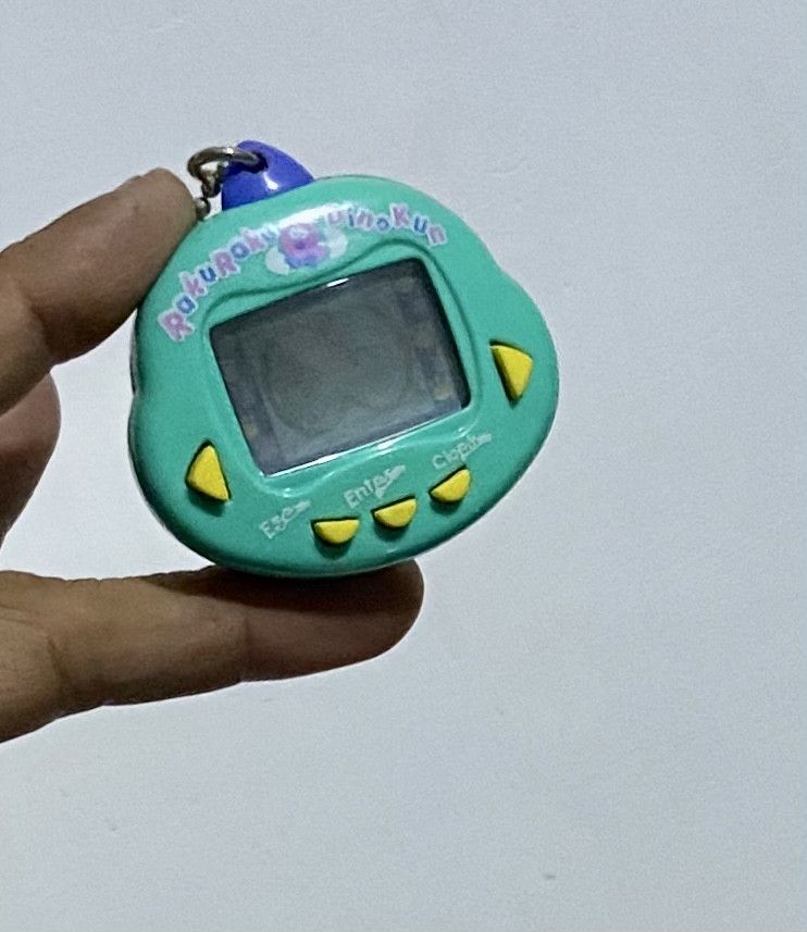 Edition Japan TAKE ALL VINTAGE AUTHENTIC TAMAGOCHI VIRTUAL POCKET GAME Size ONE SIZE - 7 Thumbnail