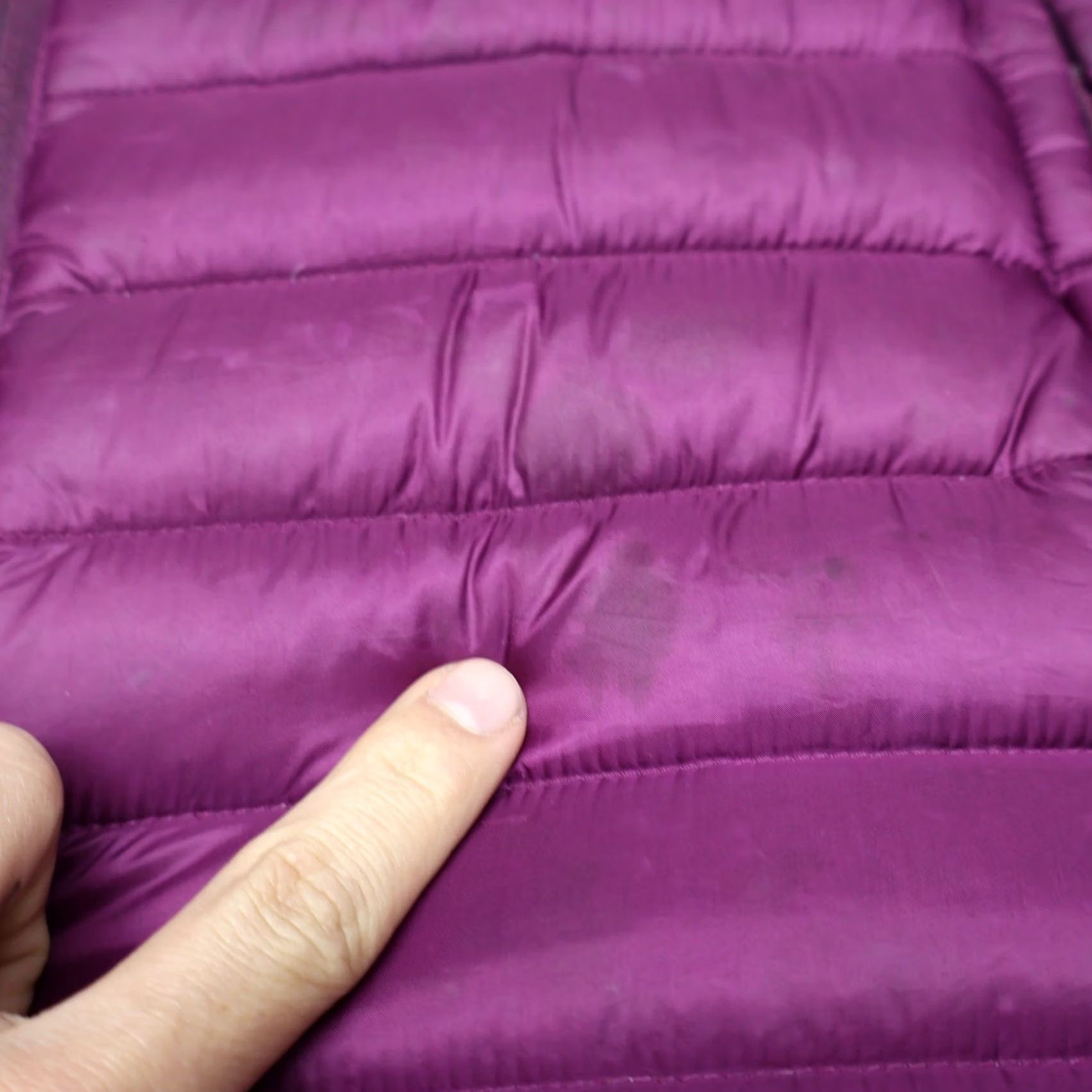 Vintage VINTAGE Cabela's Down Vest Womens 2XL Purple Quilted Puffer Lightweight Insulated Warm Size XXL / US 16-18 / IT 52-54 - 3 Thumbnail