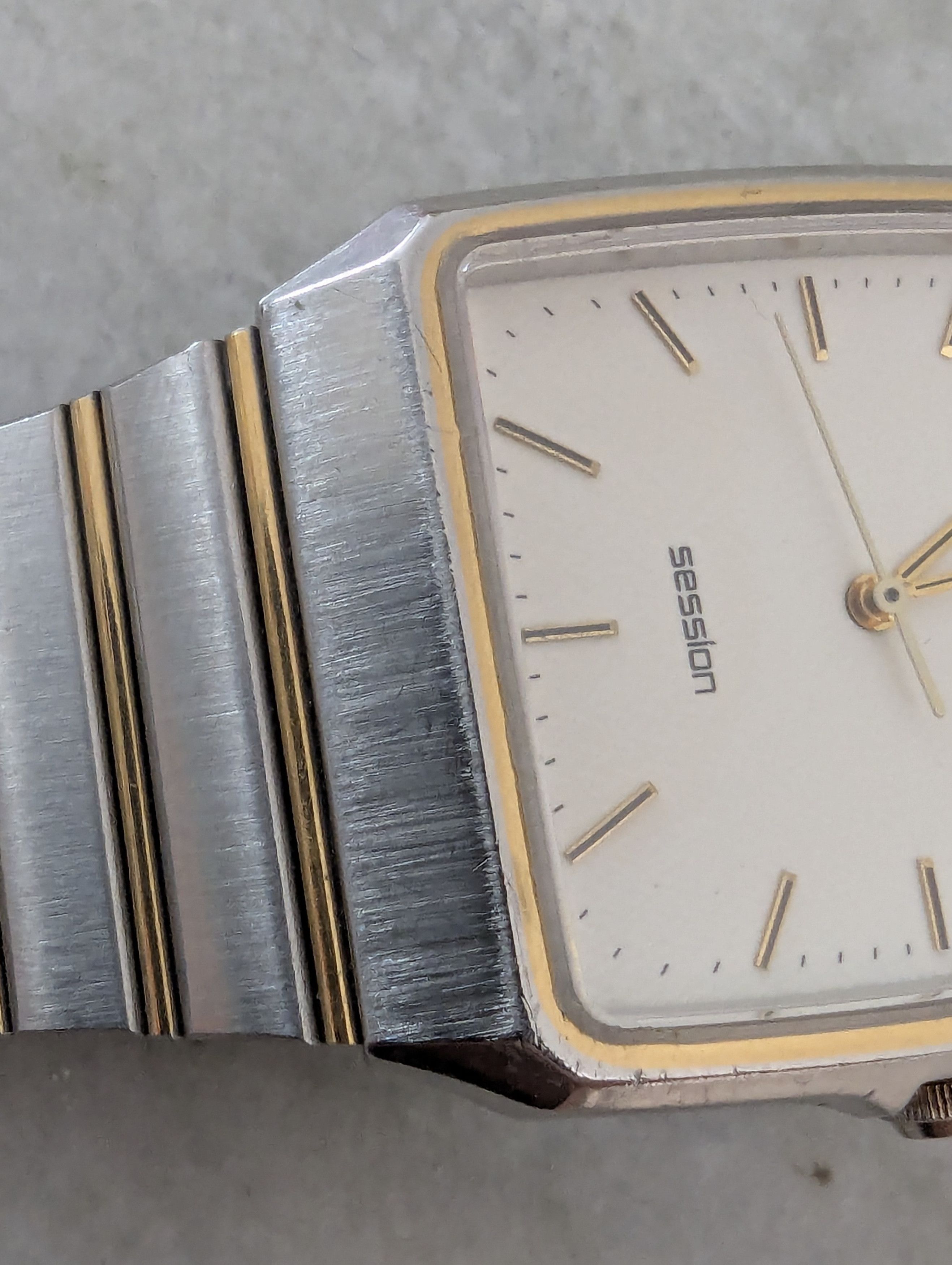 Seiko 1989 Seiko Session H.S.V. SATW013 5E31-5A70 Tank Watch Size 30 - 9 Thumbnail