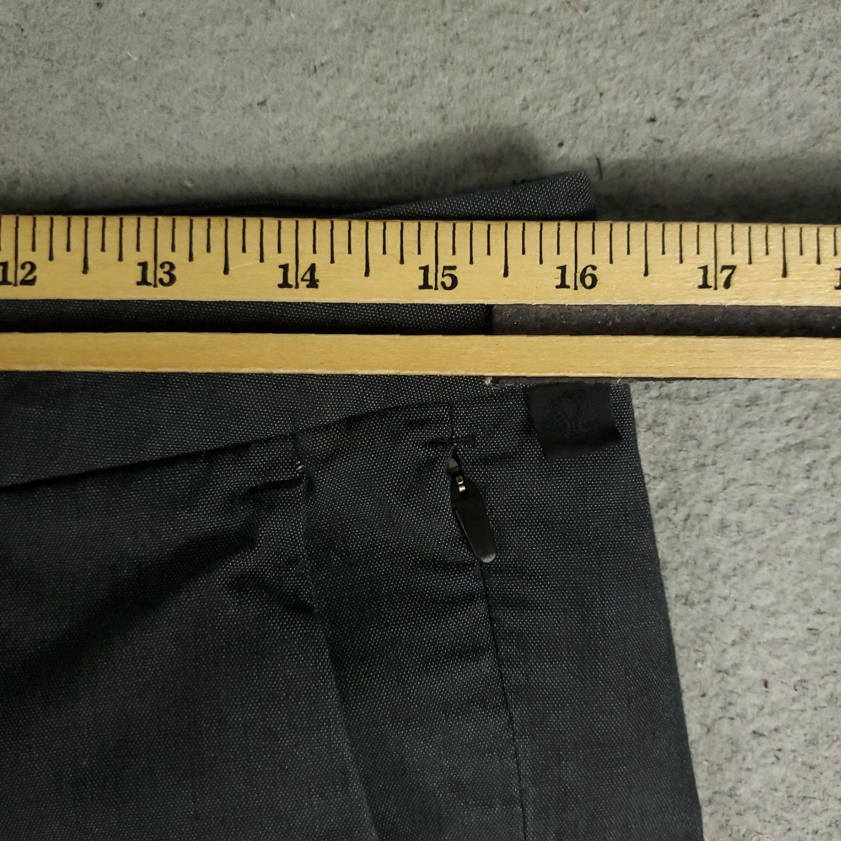 Lululemon VINTAGE Lululemon Men's Chino Pants 32x31 Gray Casual Business Formal Workwear Size US 32 / EU 48 - 4 Thumbnail
