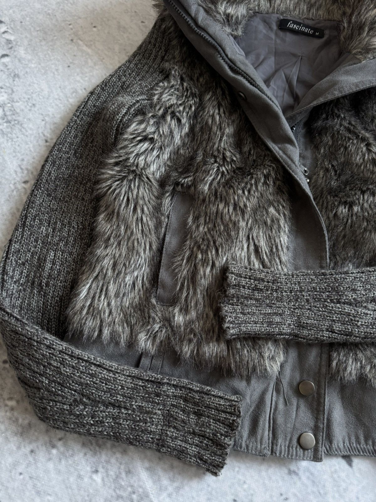 Japanese Brand 🔥Knitwear x Fur style Avant-garde wmns sweater Size M / US 6-8 / IT 42-44 - 8 Thumbnail
