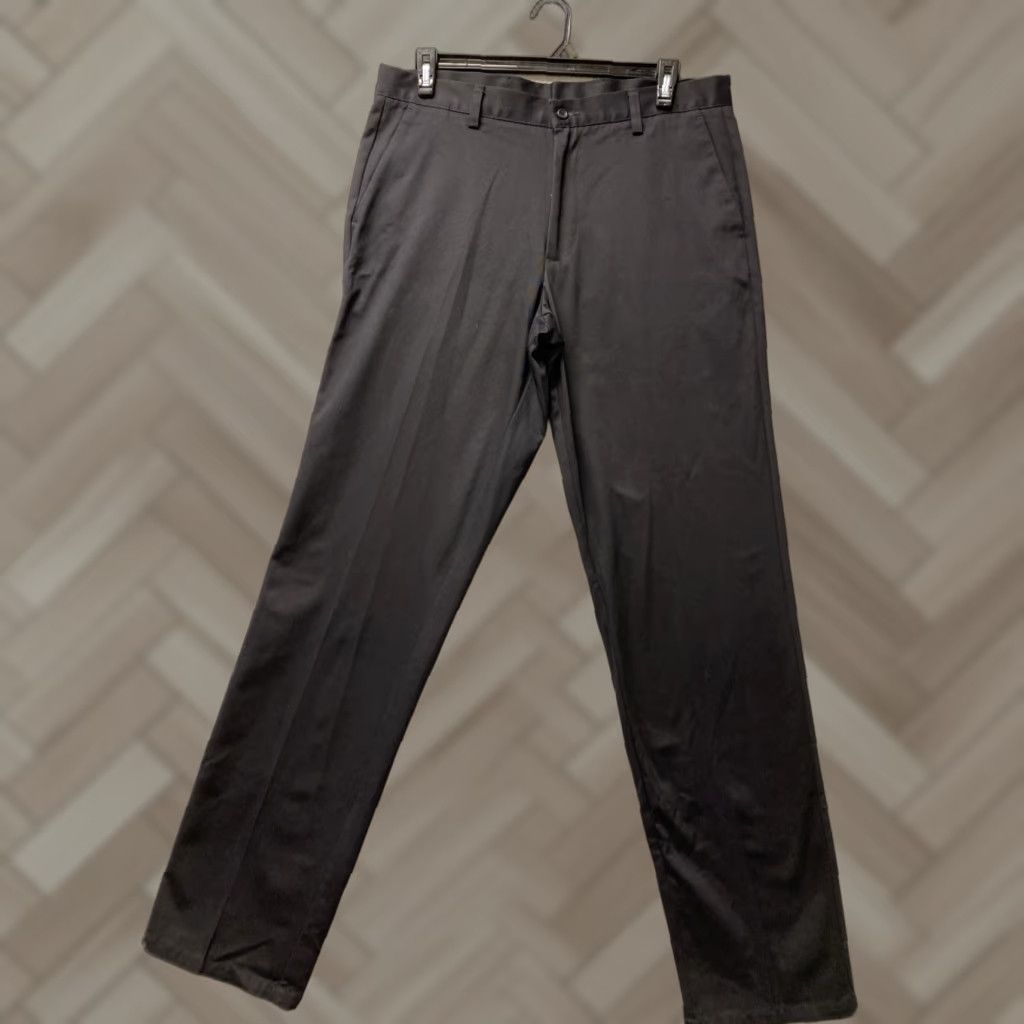 Dockers Dockers Pants Mens W36 L38 Black Straight Leg Office /0376 Size US 36 / EU 52 - 1 Thumbnail