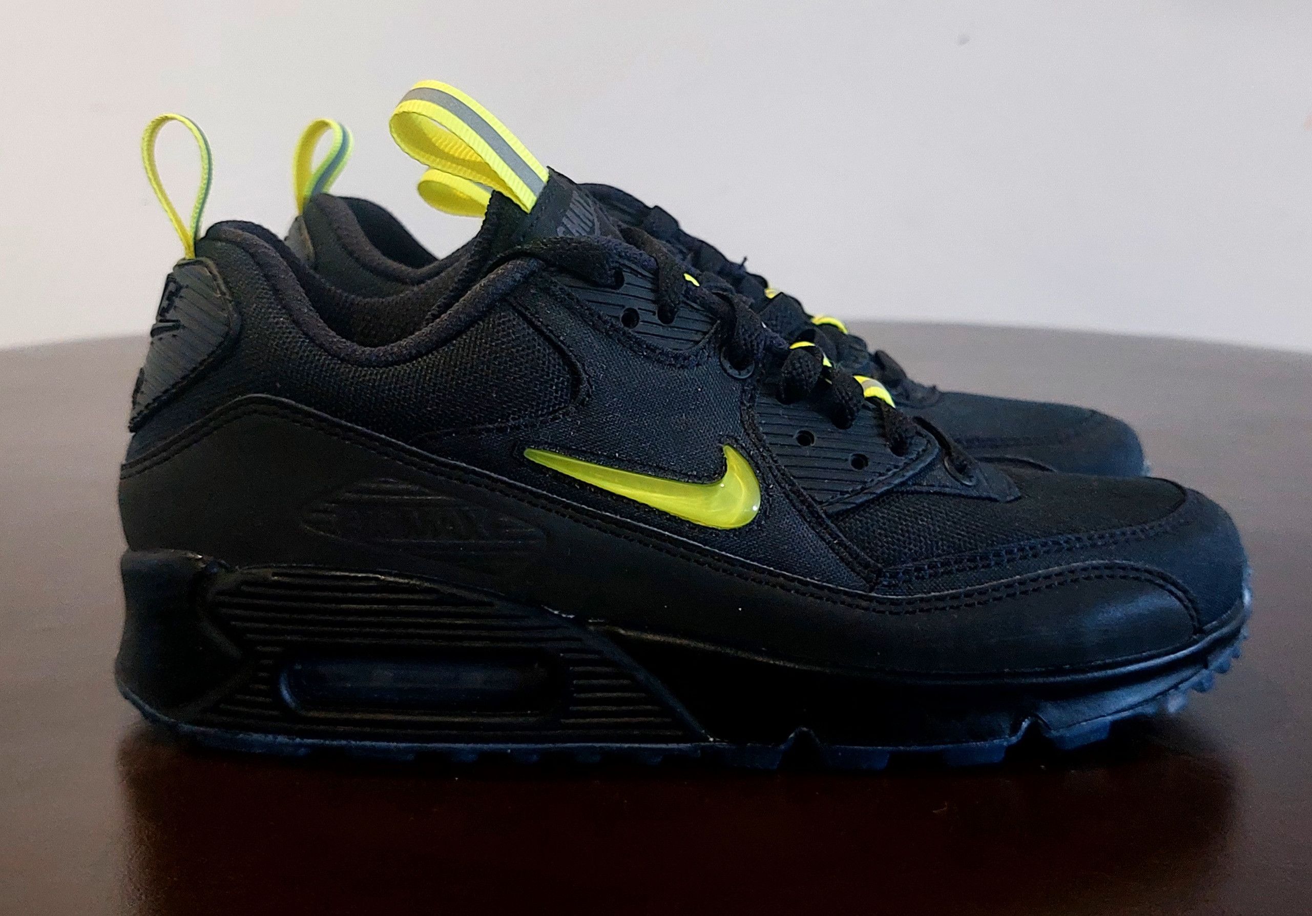 Nike Nike Air Max 90 x The Basement Manchester Size US 5.5 / EU 38 - 8 Thumbnail