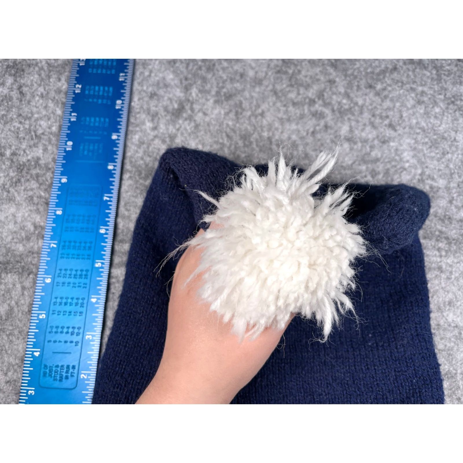 Vintage VINTAGE? No—Unbranded Beanie Knit Adult One Size Blue Pom 100% Acrylic Ski Style Beanie Adult One Size Blue Knit Hat Unbranded Mens Womens Boys Girls Size ONE SIZE - 4 Thumbnail